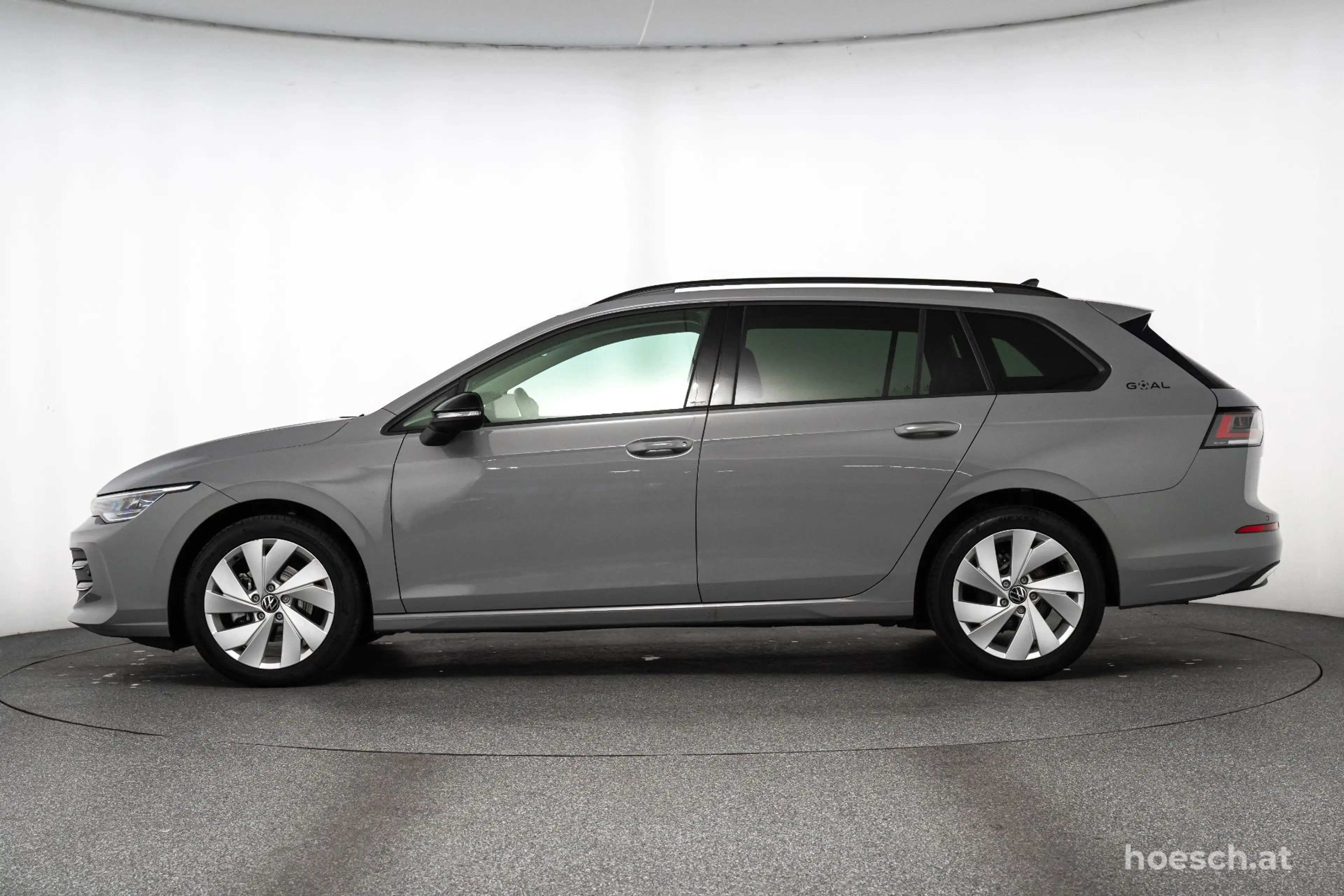 Volkswagen Golf Variant Life eTSI Aut. 17er MATRIX EASY-OPEN WINTER ++ — photo 3
