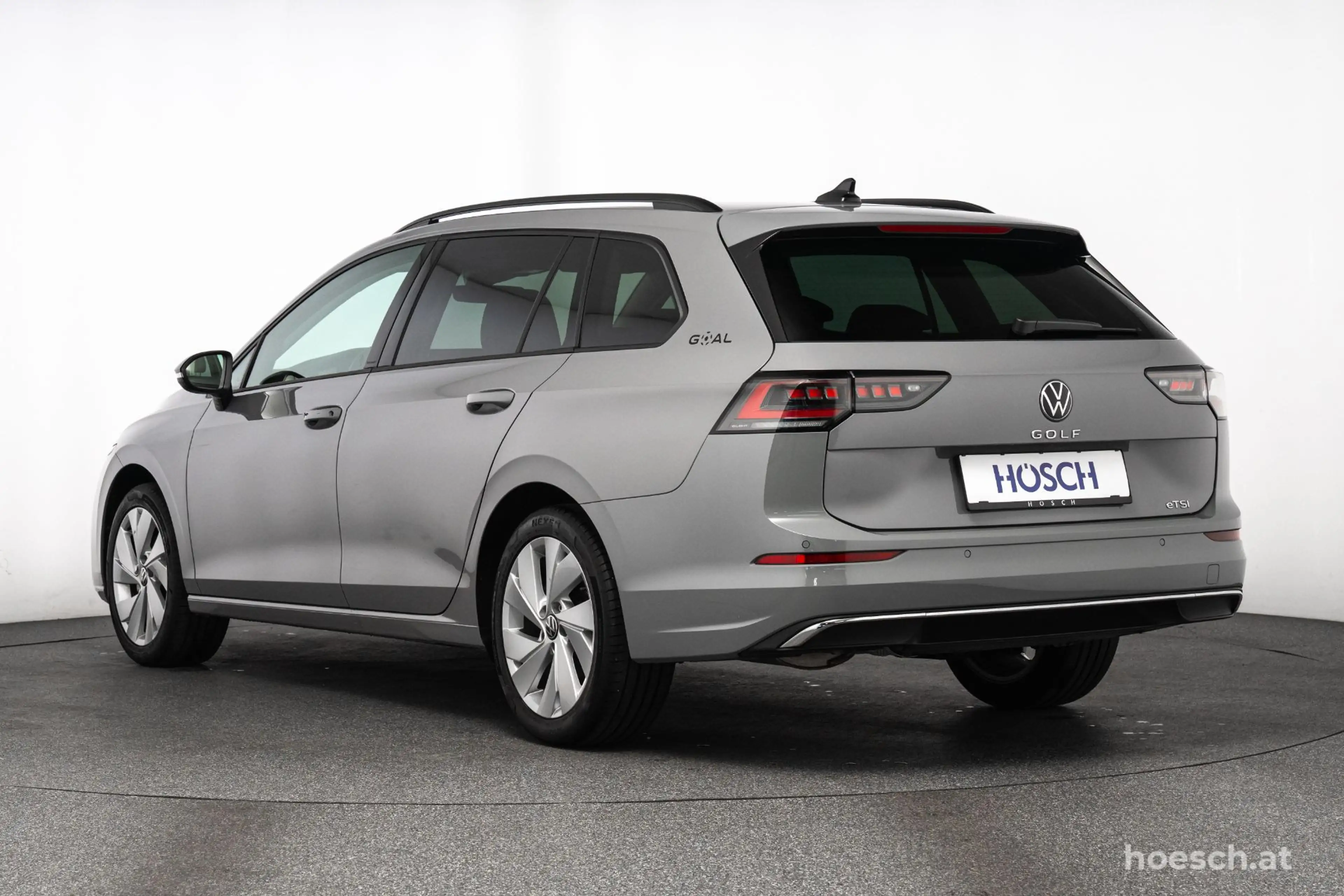 Volkswagen Golf Variant Life eTSI Aut. 17er MATRIX EASY-OPEN WINTER ++ — photo 4