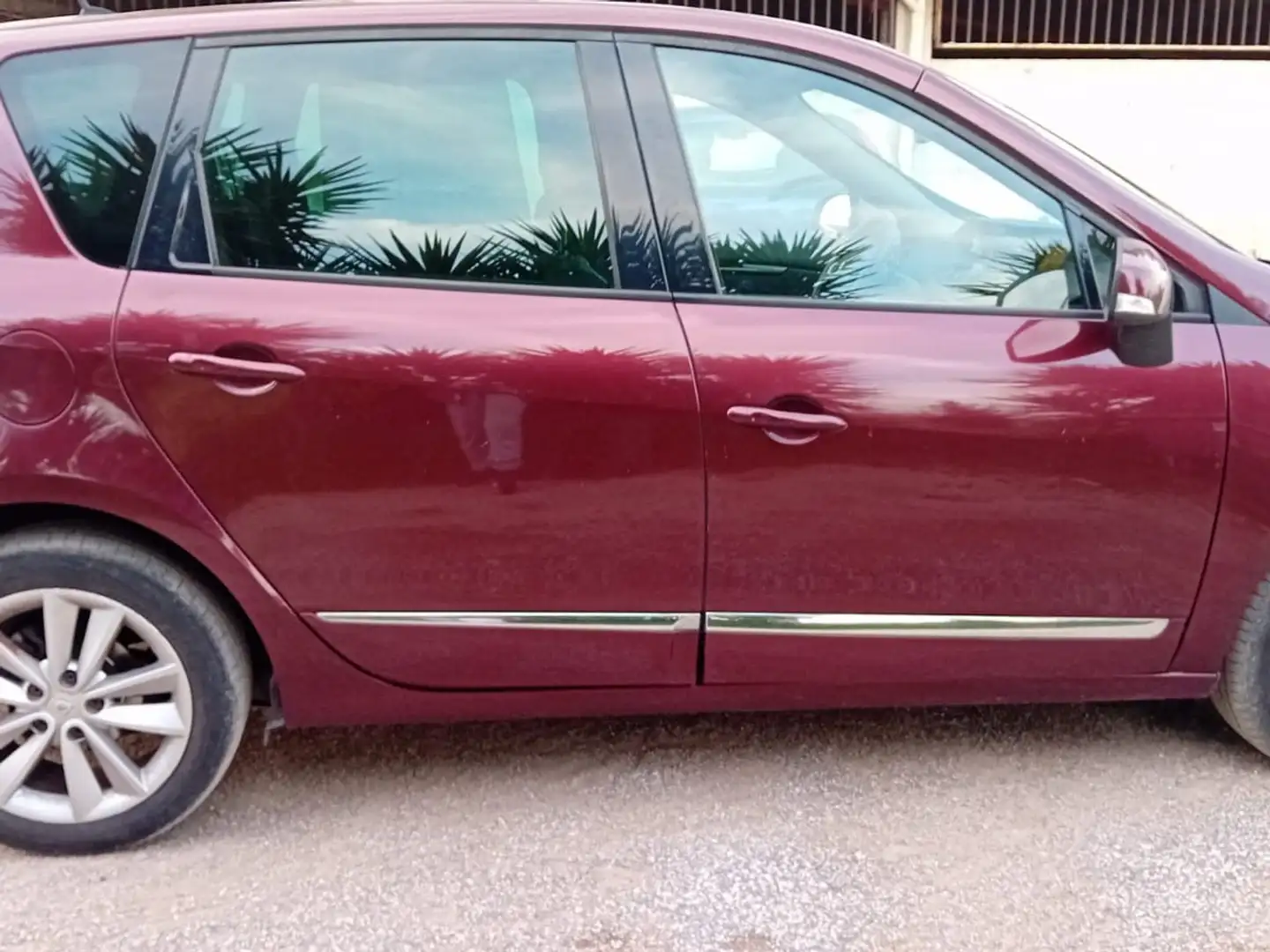 Renault Scenic X-Mod 2.0 dci Luxe 150cv proactive - 2