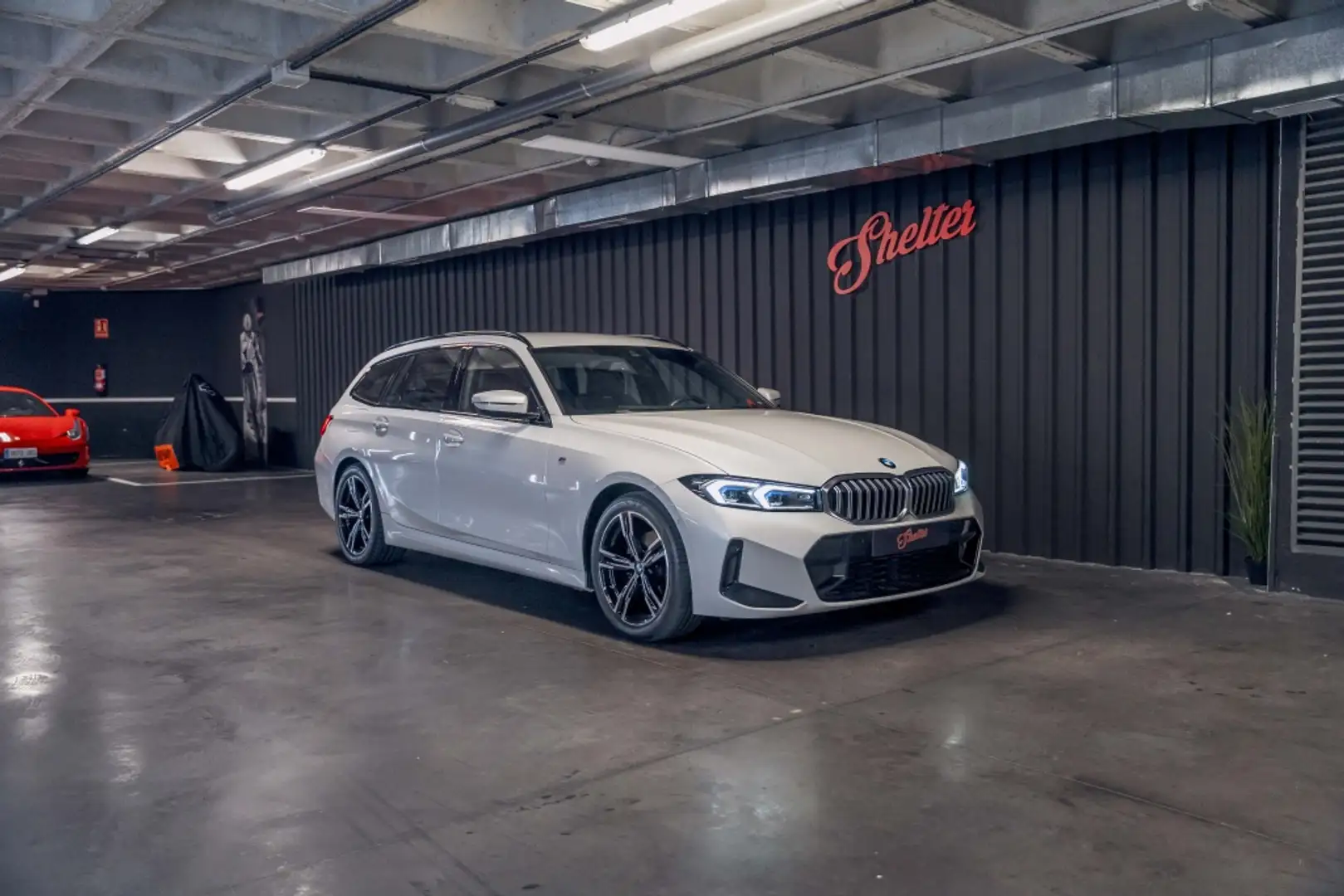 BMW 320 320dA Touring M Sport Blanc - 1