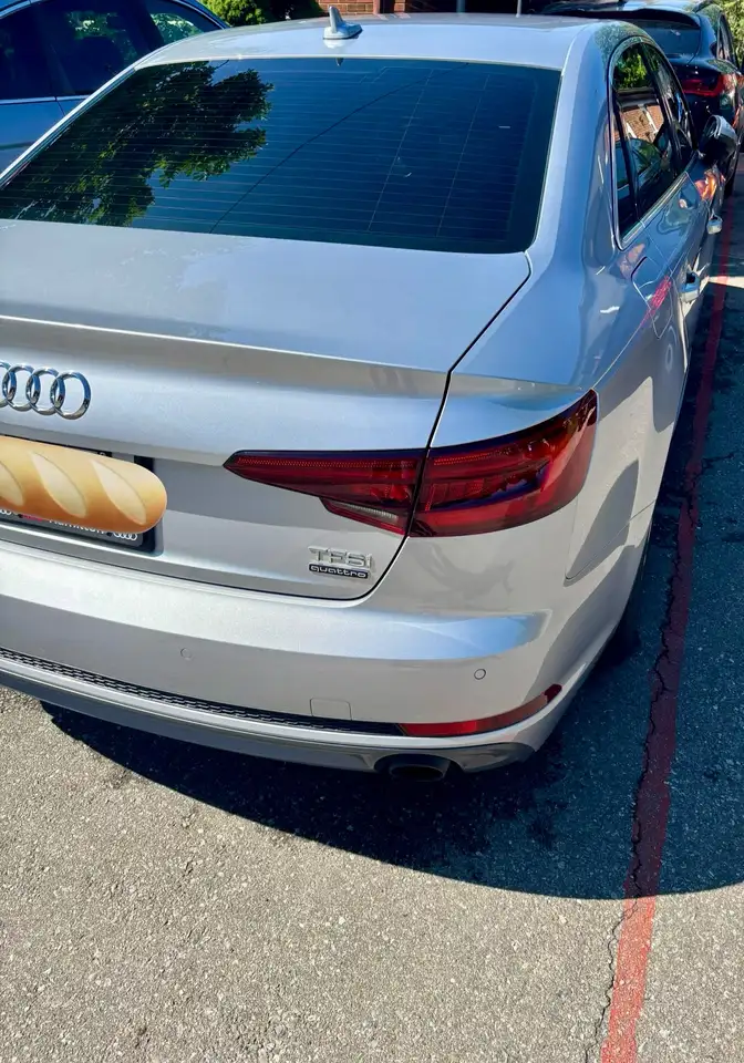 Audi A4 photo Audi A4
