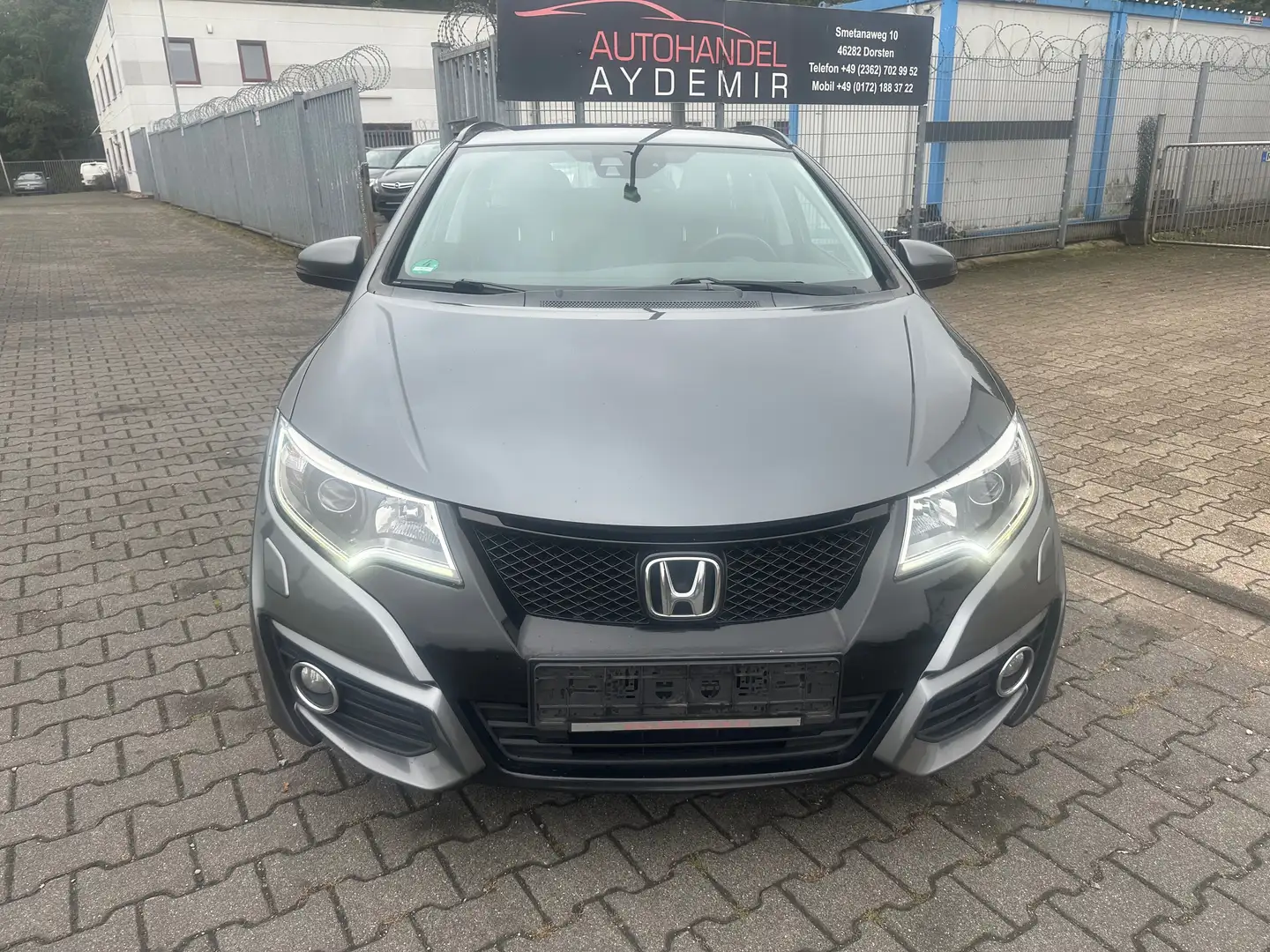 Honda Civic Elegance Grau - 2