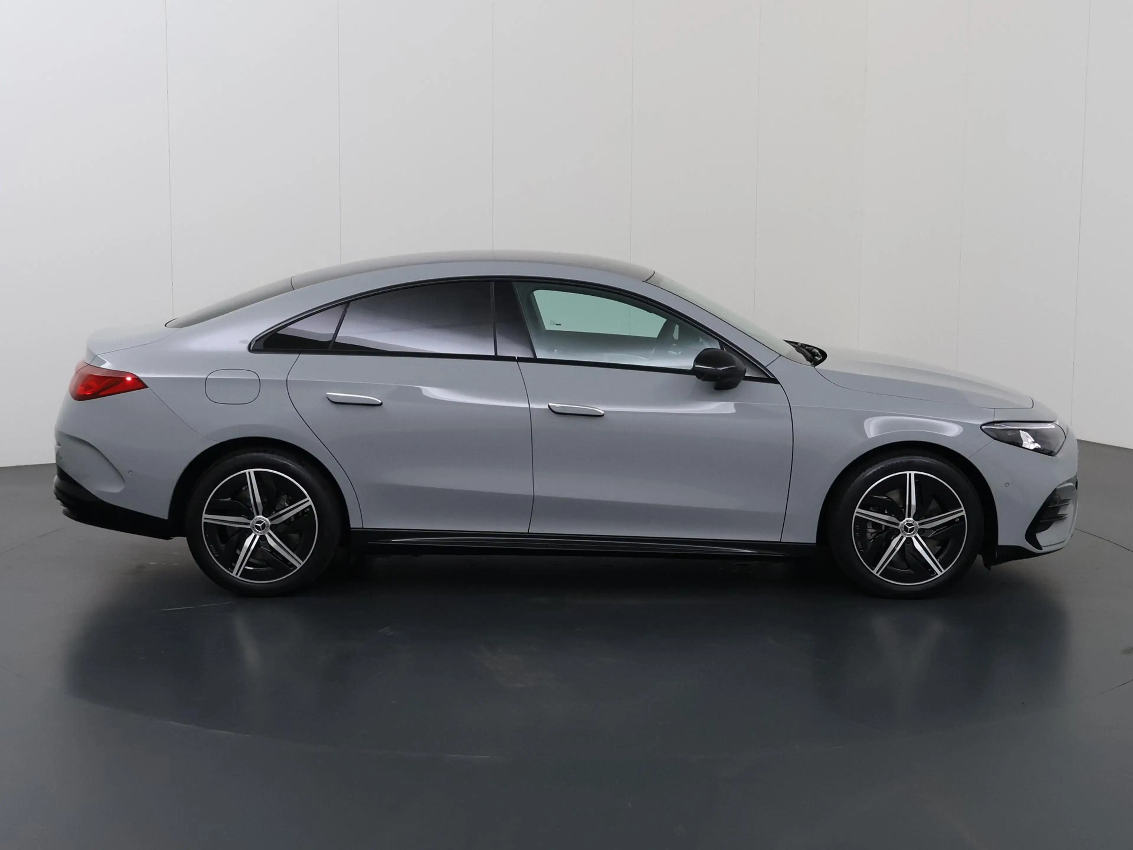 Mercedes-Benz CLA 250 250+ Launch Edition 85.5 kWh | Night | Panoramadak — photo 6