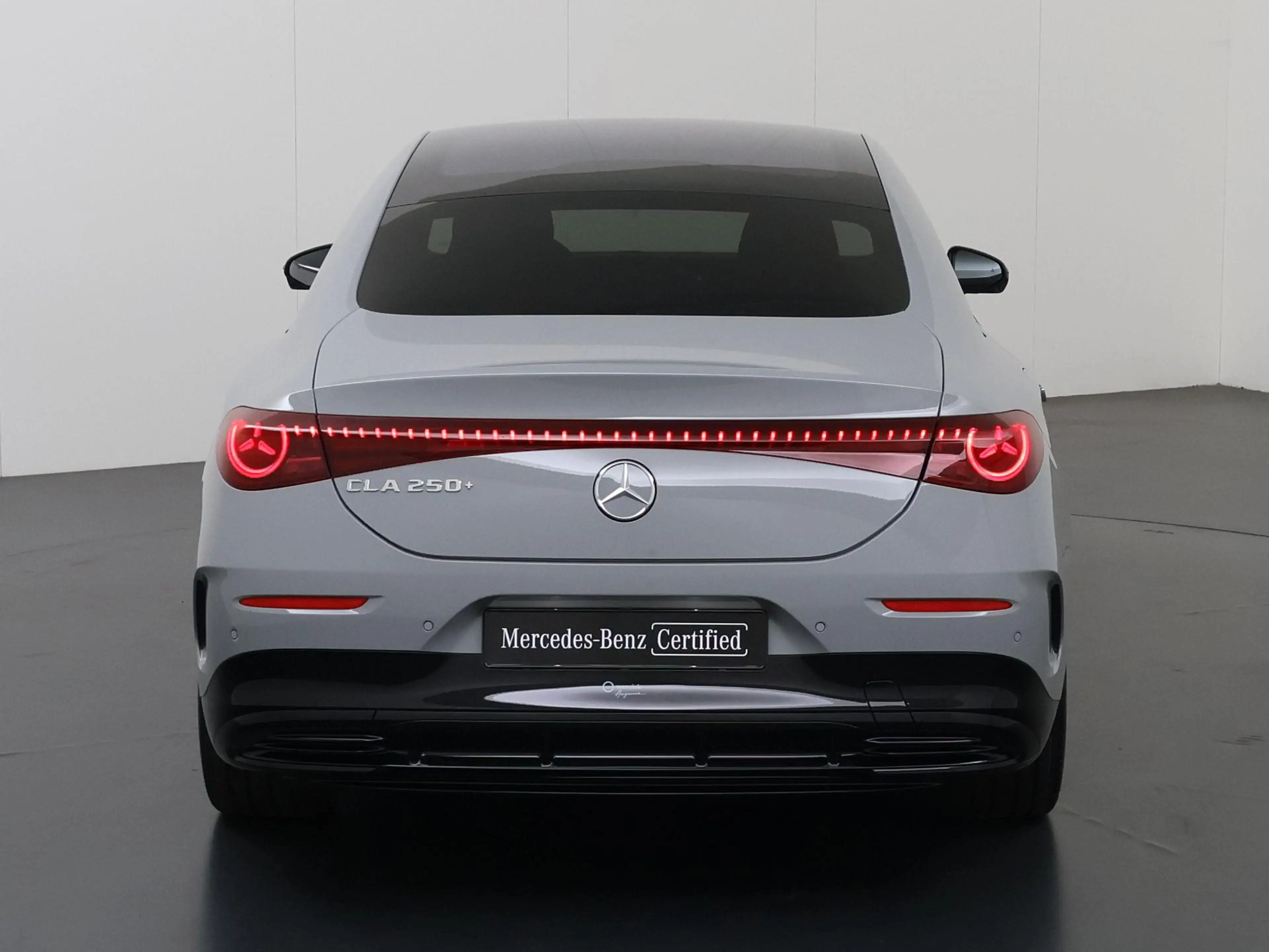 Mercedes-Benz CLA 250 250+ Launch Edition 85.5 kWh | Night | Panoramadak — photo 4
