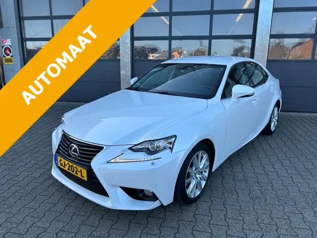 Lexus IS 300 300h Hybrid 181pk Business Line