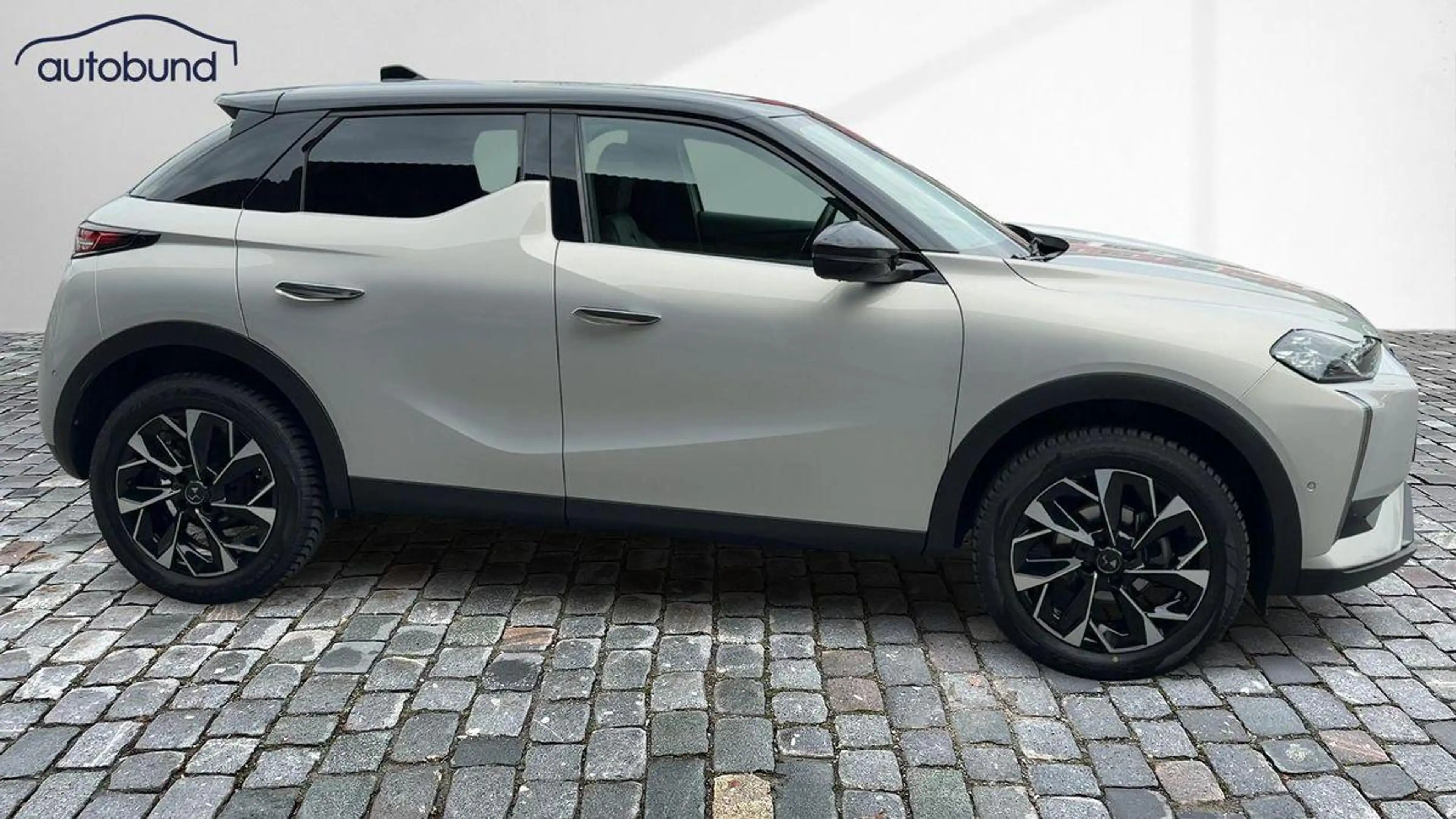 DS Automobiles DS 3 1,2 PT 130 Automatik Alu HUD KA LED Link NAV NBA P — photo 4