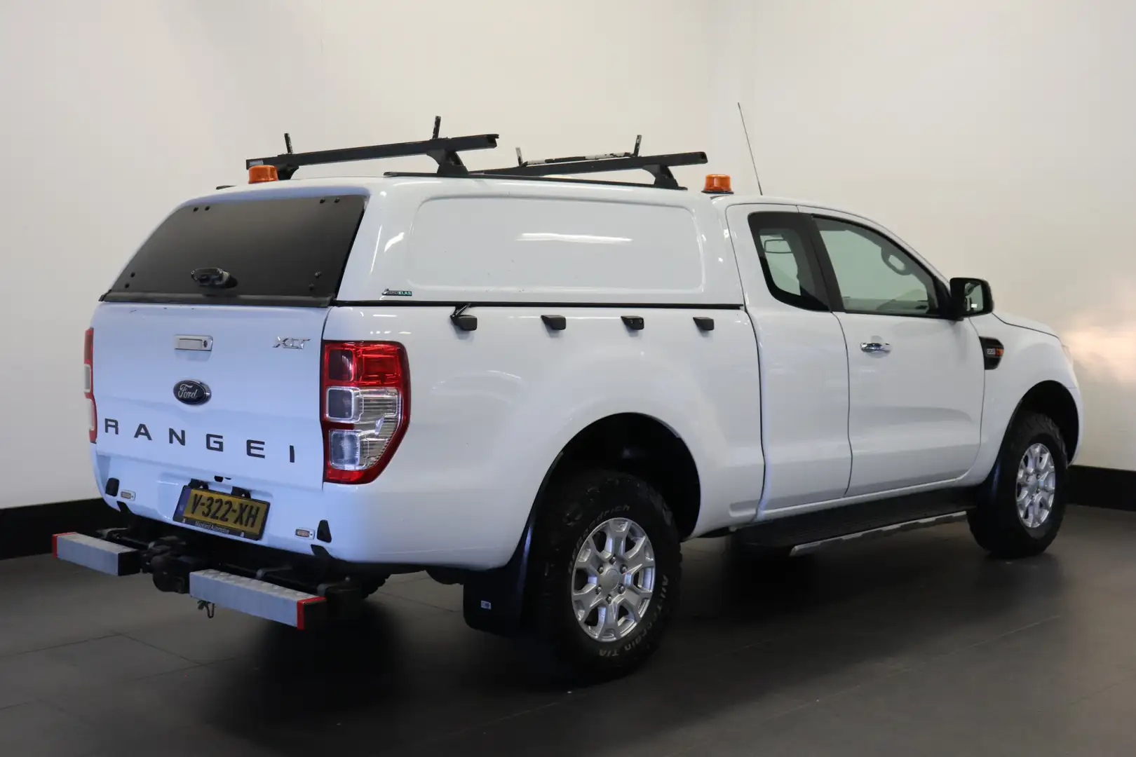 Ford Ranger 2.2 TDCi 160PK XLT Supercab EURO 6 - Airco - Cruis Wit - 2