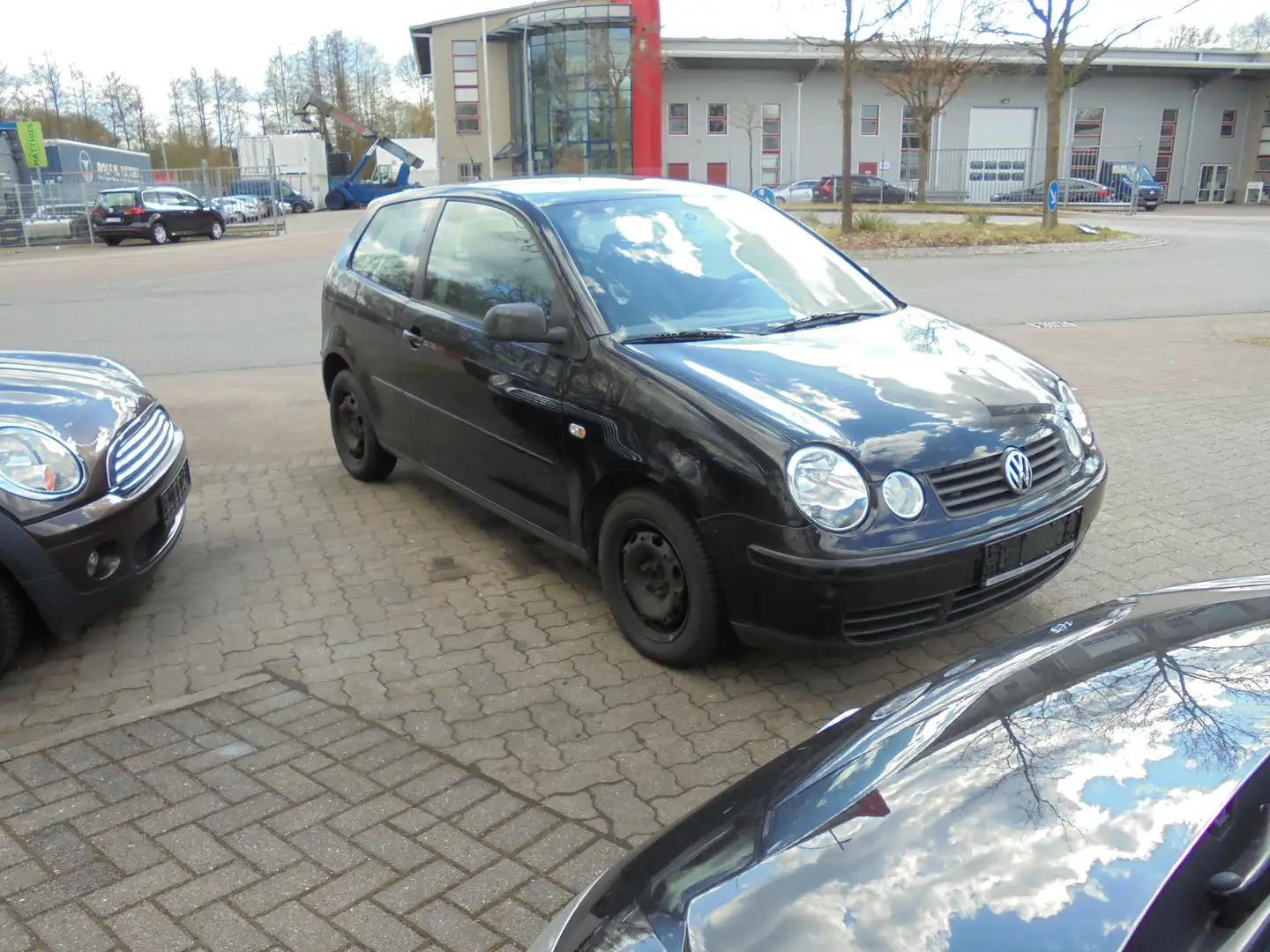 Volkswagen Polo Cricket Noir - 1