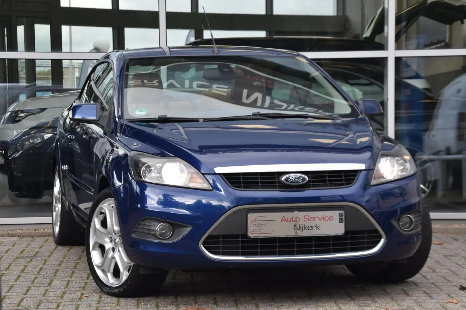 Ford Focus CC Coupé-Cabriolet 2.0 Titanium Leder Nav. Pdc Youngt Bleu - 1