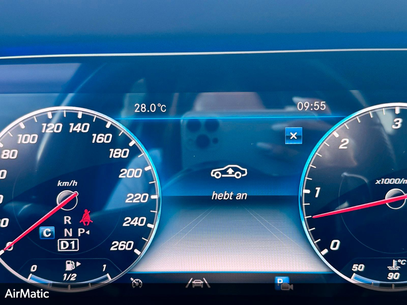 Mercedes-Benz E 400 *AMG*4M*NAVI*TEMP*LED*360°*LEDER*SHZ*AIRMAT — photo 22
