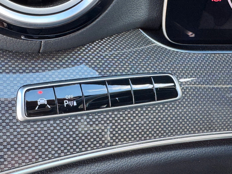 Mercedes-Benz E 400 *AMG*4M*NAVI*TEMP*LED*360°*LEDER*SHZ*AIRMAT — photo 19