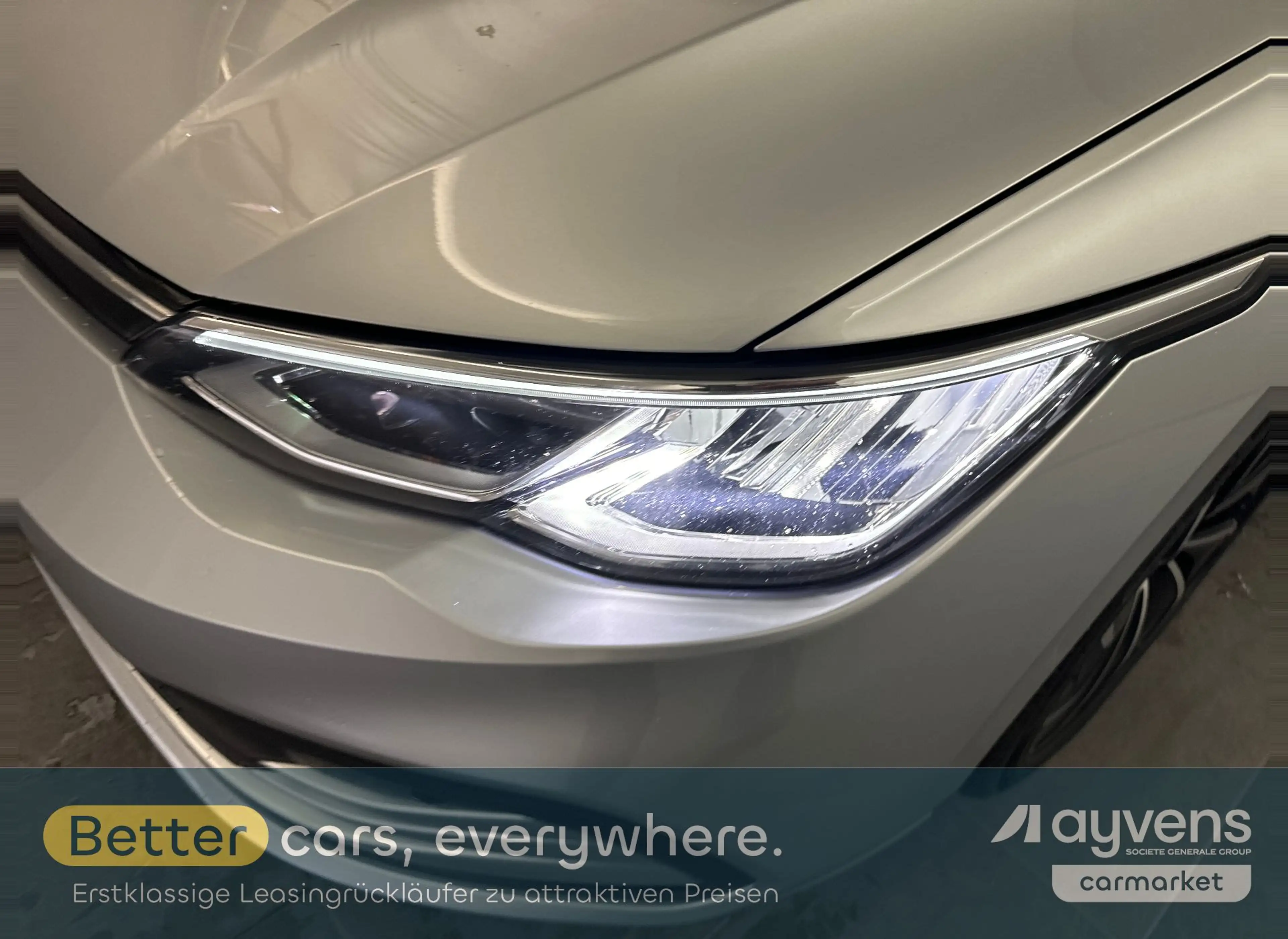 Volkswagen Golf Variant 2.0 TDI SCR DSG — photo 8