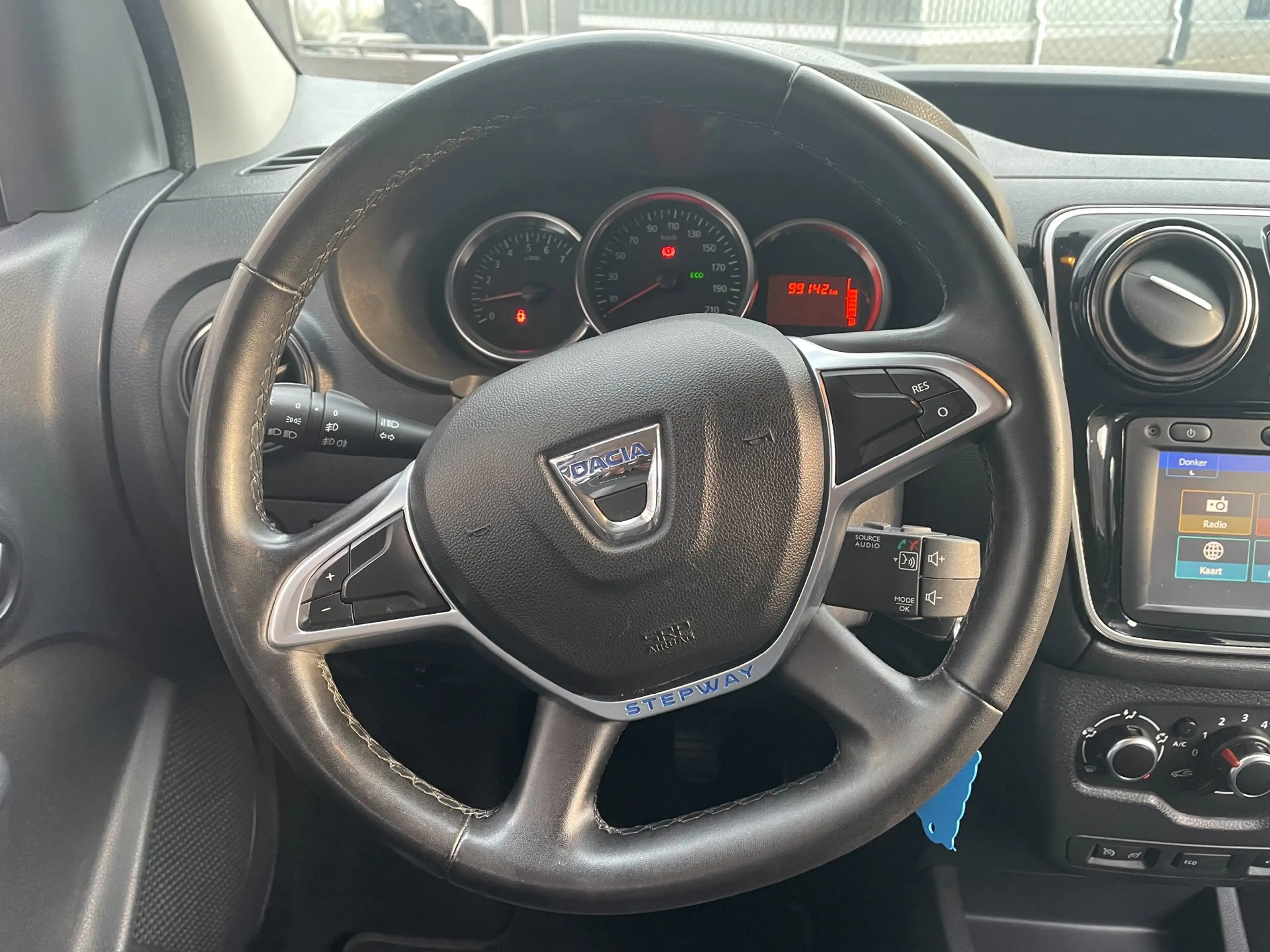 Dacia Dokker 1.2 TCe S&S Série Limitée Stepway — photo 9