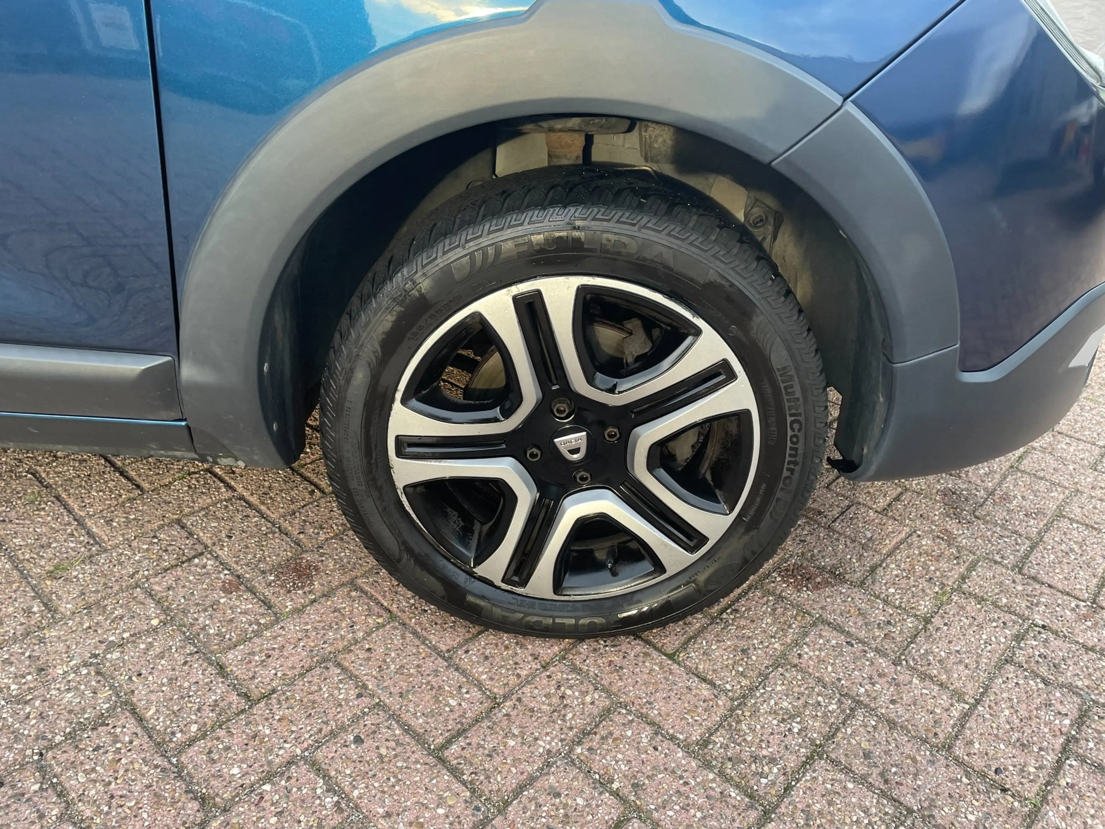 Dacia Dokker 1.2 TCe S&S Série Limitée Stepway — photo 4