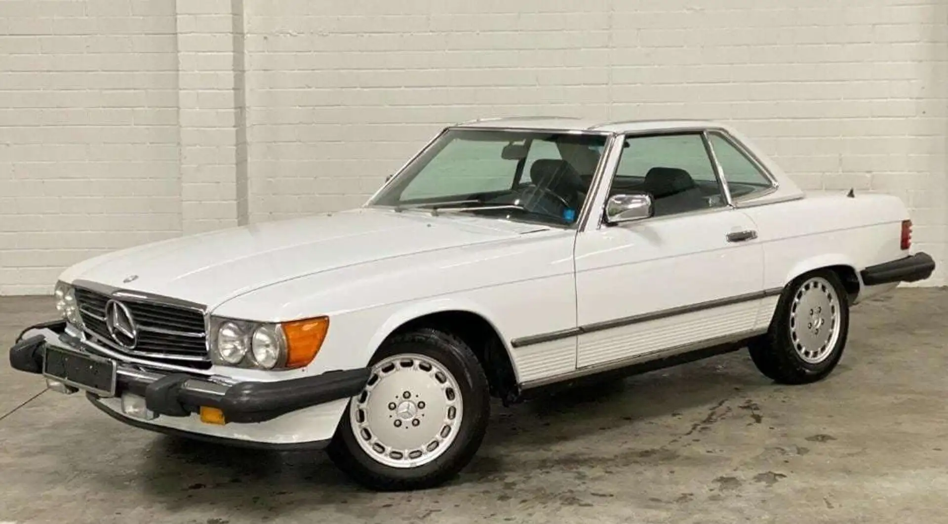 Mercedes-Benz SL 560 Beyaz - 2