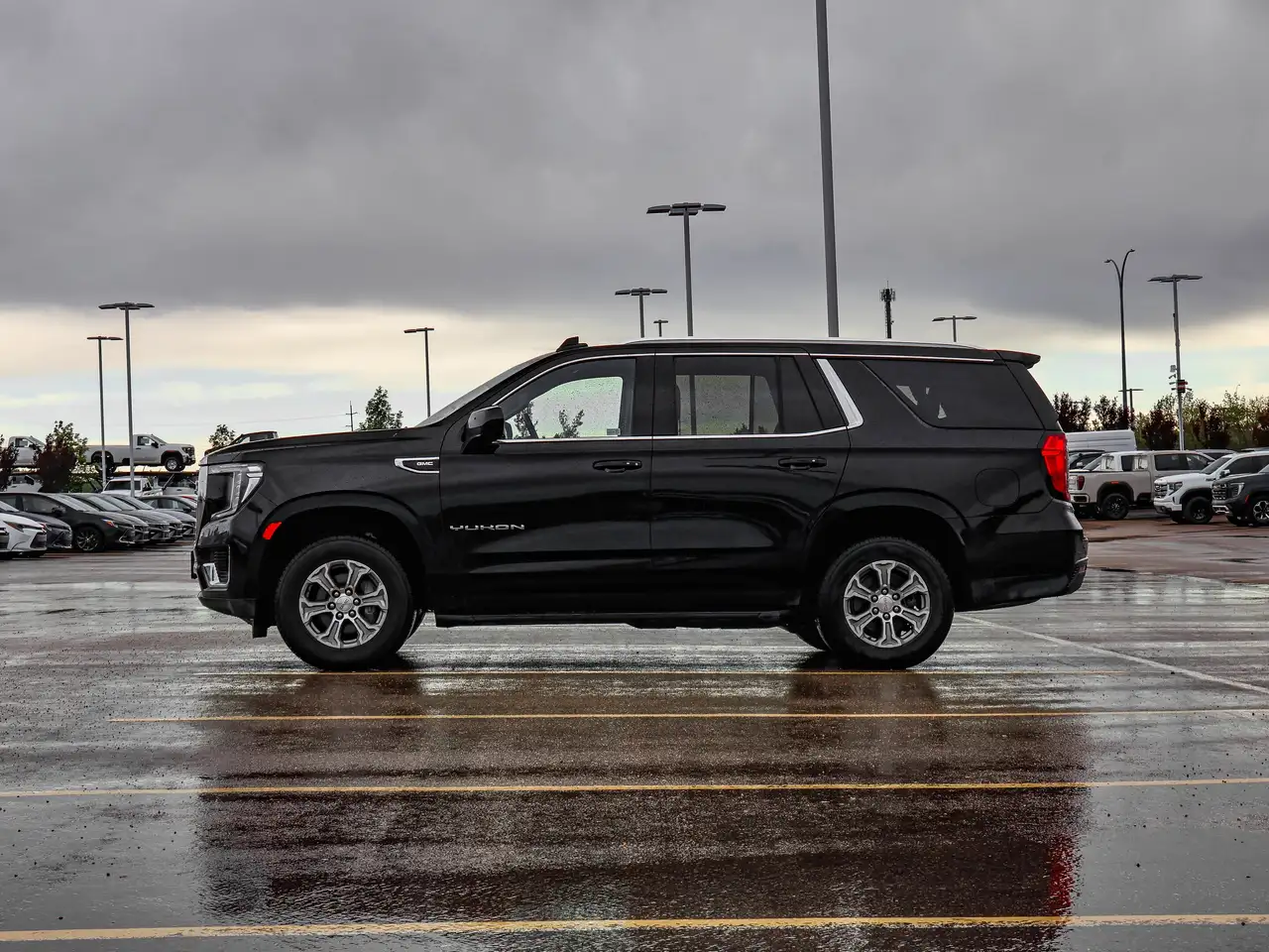 GMC Yukon снимка GMC Yukon