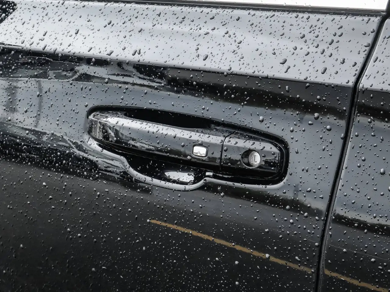 GMC Yukon снимка GMC Yukon