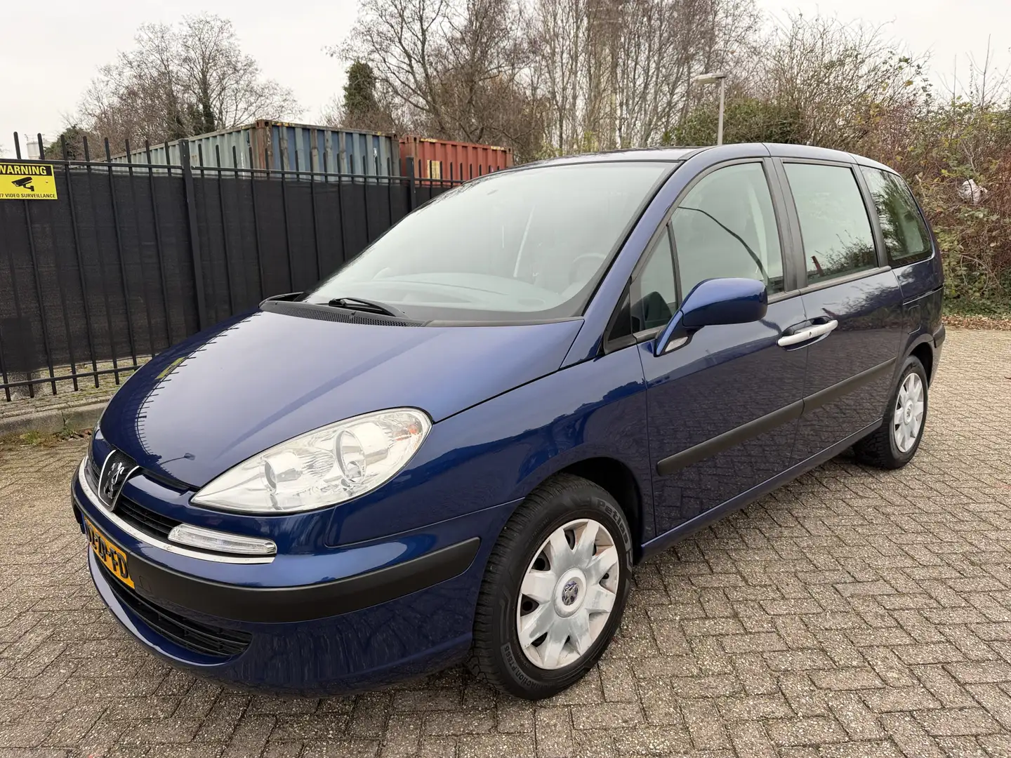 Peugeot 807 2.0 SR Clima/Cruise/Trekhaak 7 Pers NW APK Blau - 1