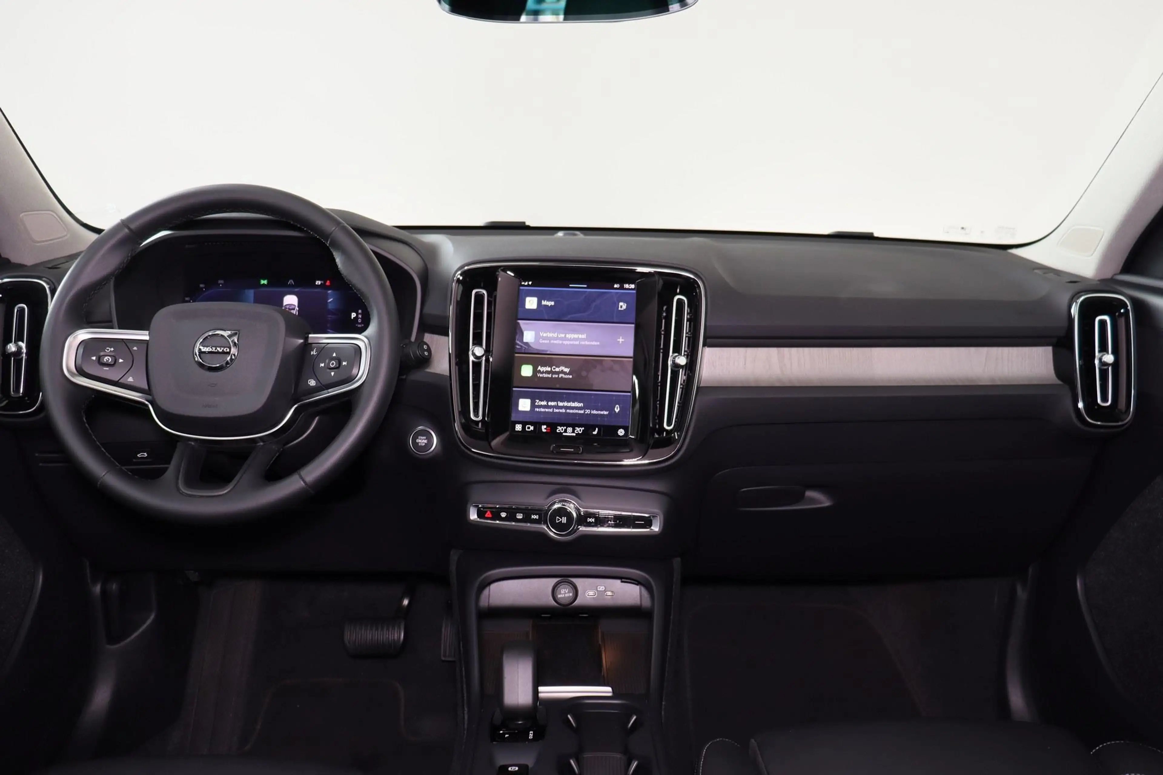Volvo XC40 B3 Core - IntelliSafe Assist - Lederen bekleding m — photo 13