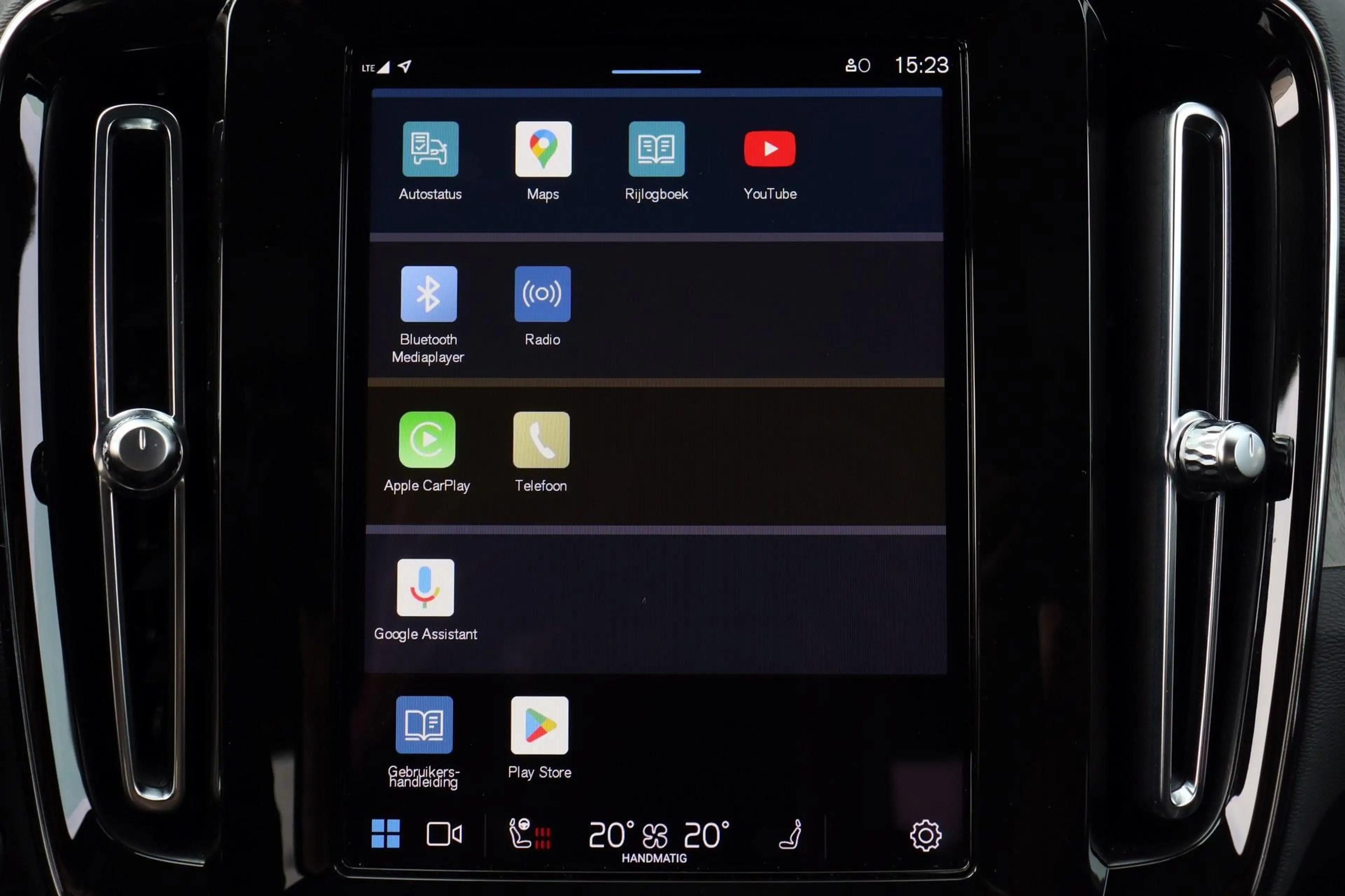 Volvo XC40 B3 Core - IntelliSafe Assist - Lederen bekleding m — photo 10