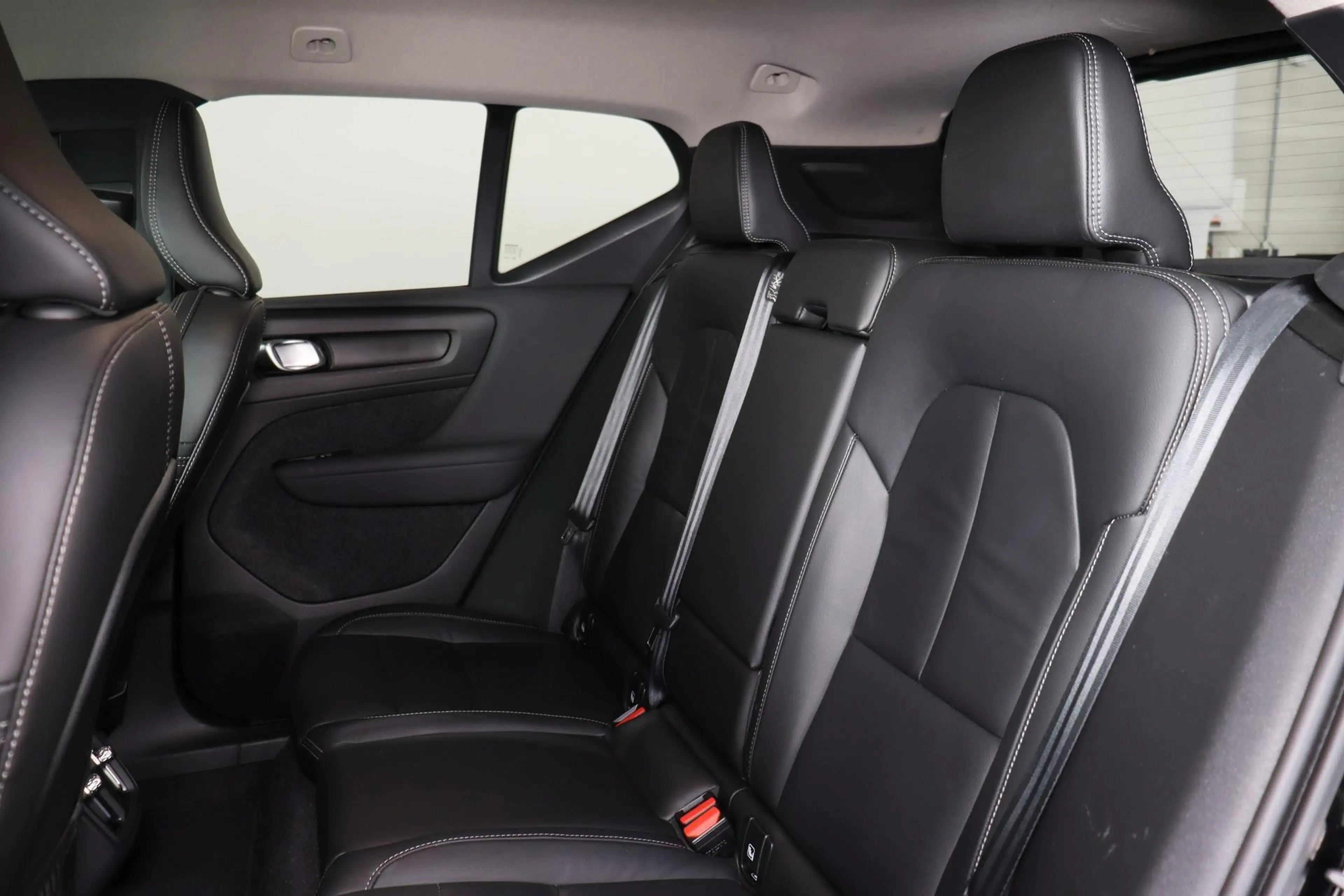 Volvo XC40 B3 Core - IntelliSafe Assist - Lederen bekleding m — photo 15