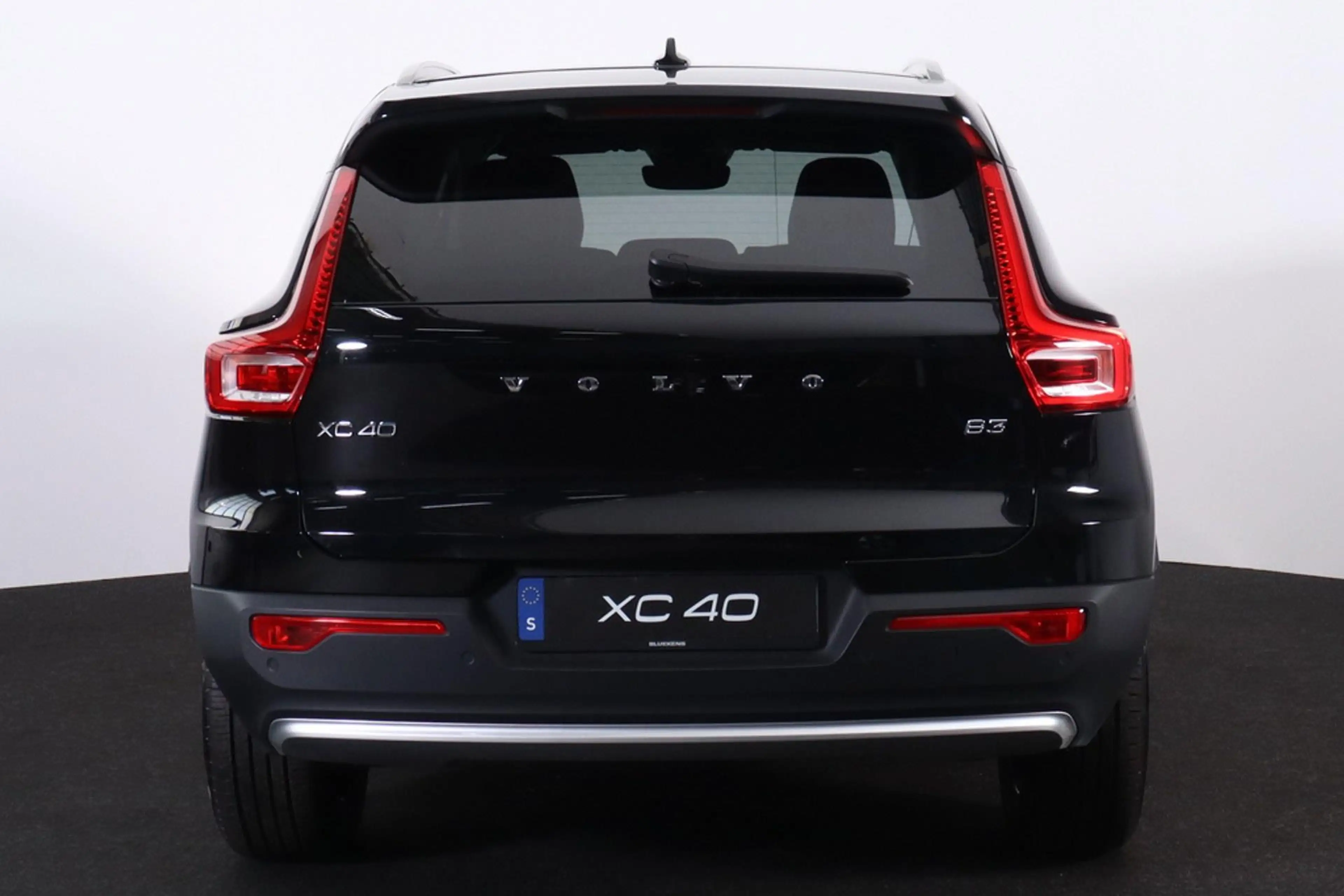 Volvo XC40 B3 Core - IntelliSafe Assist - Lederen bekleding m — photo 4