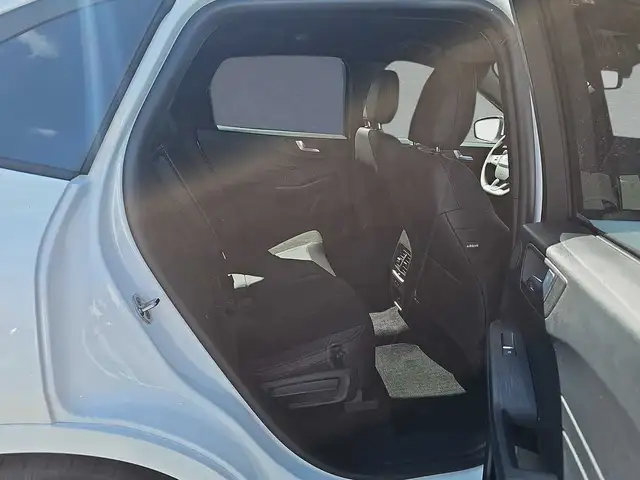 Ford Kuga view 5
