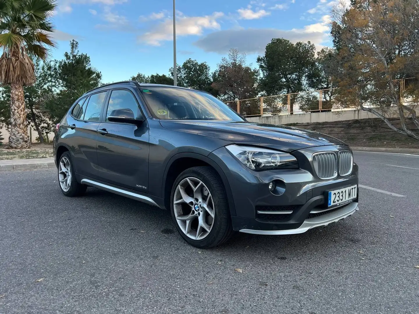 BMW X1 X1 xDrive 18dA Gris - 1