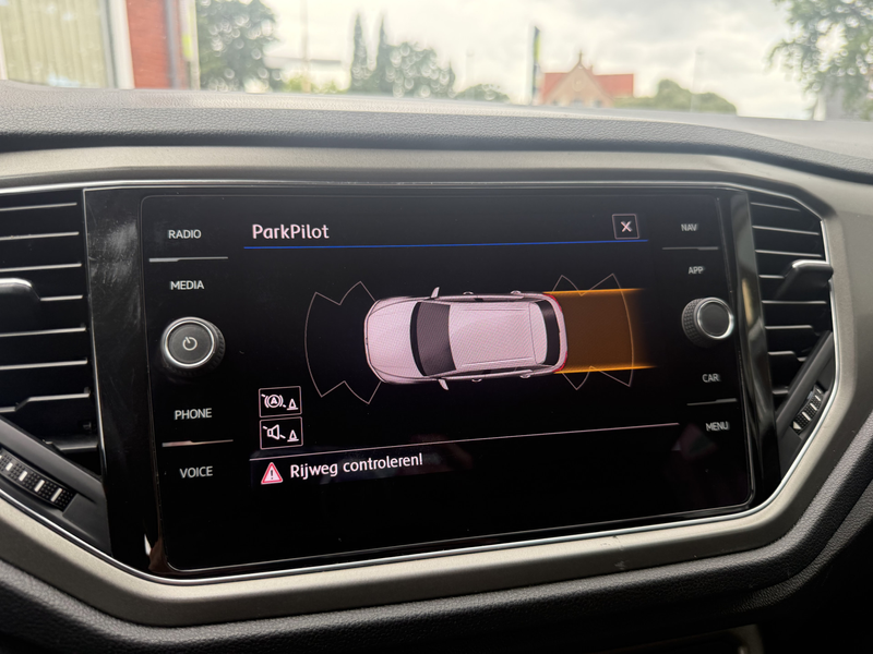 Volkswagen T-Roc 1.5 TSI Style | AUTOMAAT | TREKHAAK | NAVI | CRUIS — photo 21