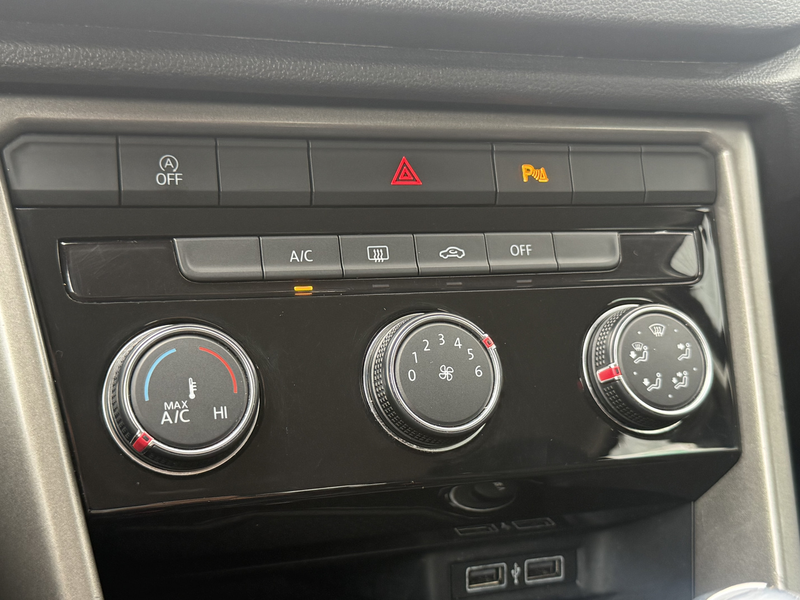 Volkswagen T-Roc 1.5 TSI Style | AUTOMAAT | TREKHAAK | NAVI | CRUIS — photo 22
