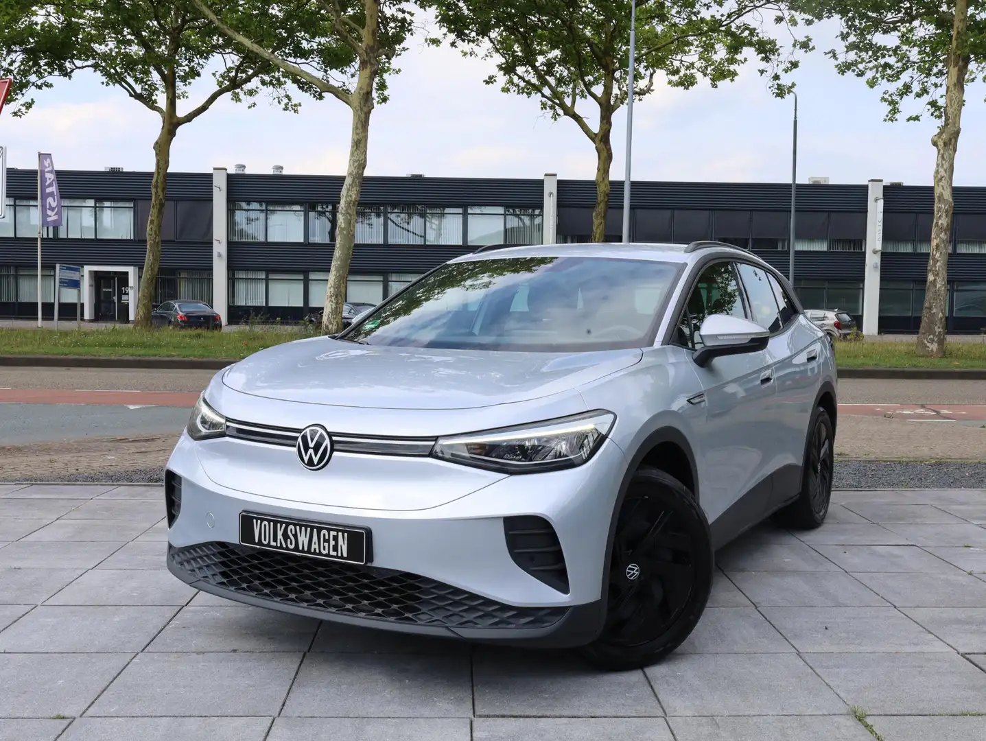 Volkswagen ID.4 Pro 77 kWh 150KW | Warmtepomp | Carplay/Android | Zilver - 1