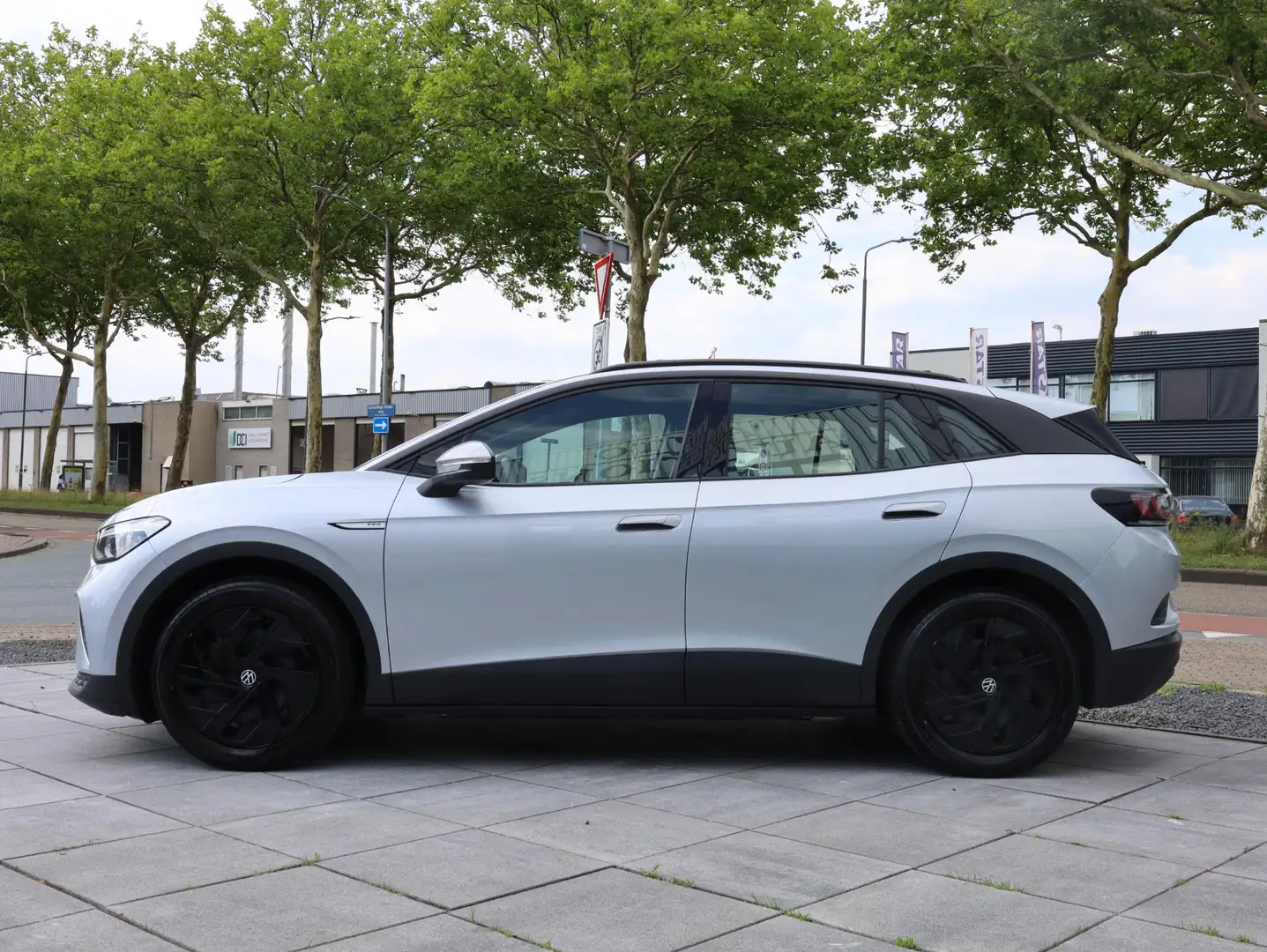 Volkswagen ID.4 Pro 77 kWh 150KW | Warmtepomp | Carplay/Android | Zilver - 2
