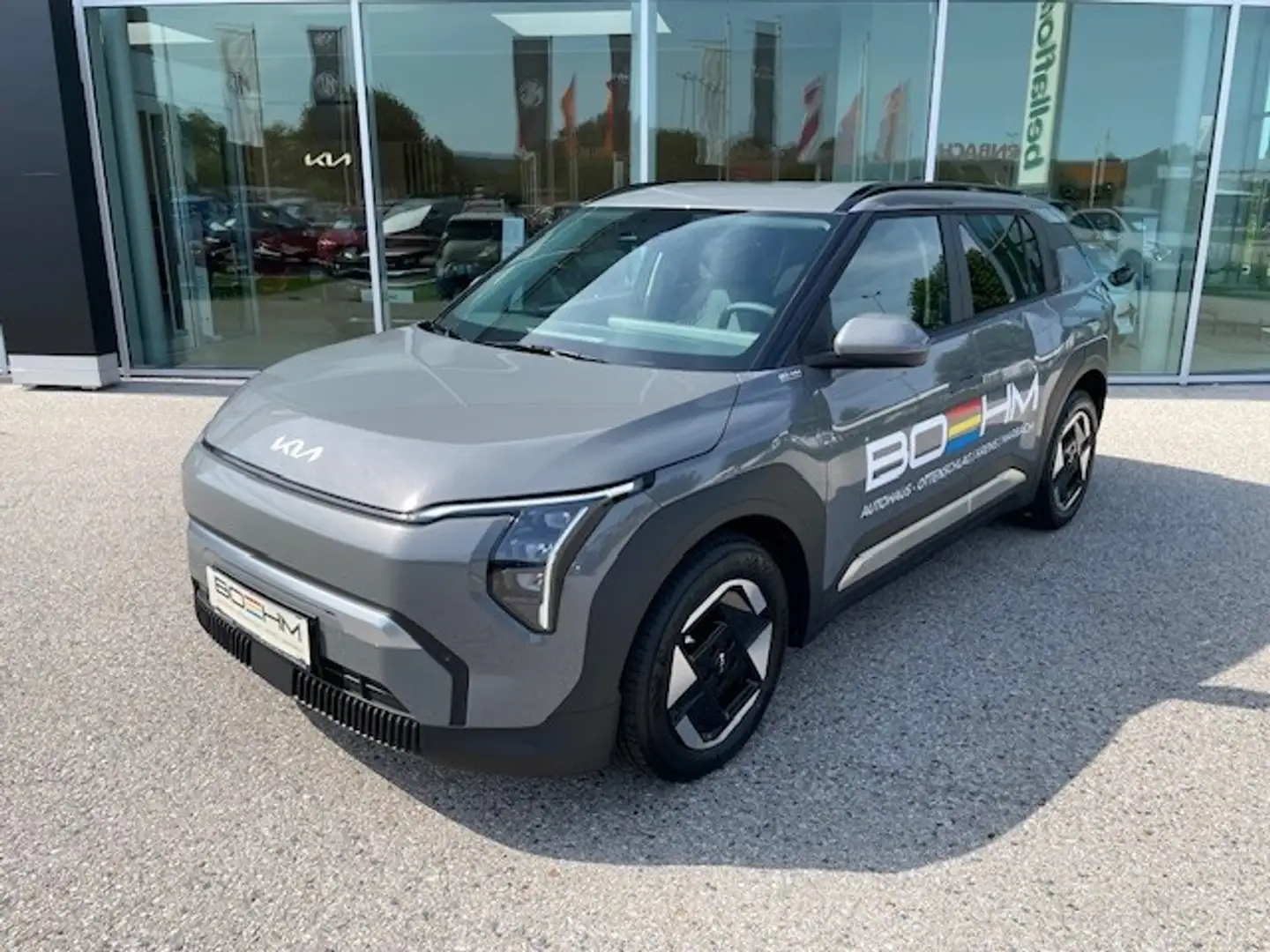 Kia EV3 FWD 81,4kWh Long Range Earth Gris - 1