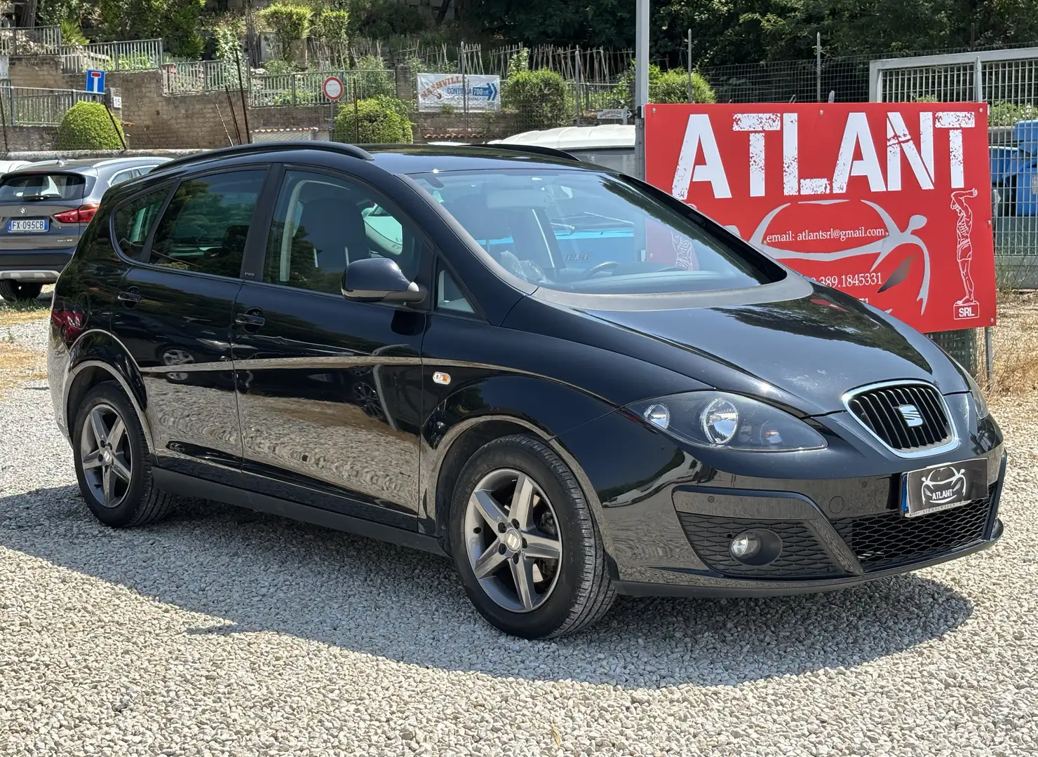 SEAT Altea XL 1.6 TDI 105 CV CR DSG I-TECH Zwart - 1
