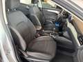 Ford Focus Lim. Cool & Connect Stufenheck Silber - thumbnail 8