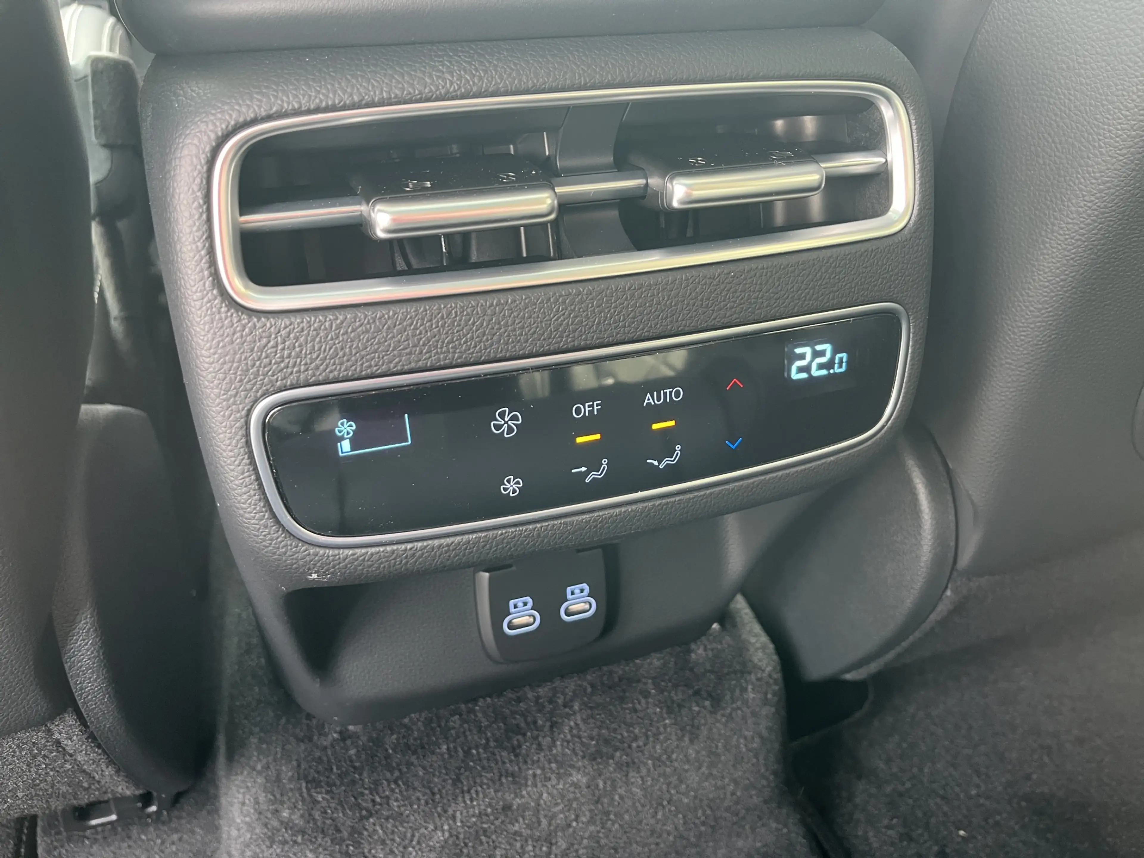 Genesis GV70 84 kWh 490pk Performance AWD Dual Motor Premium | — photo 14