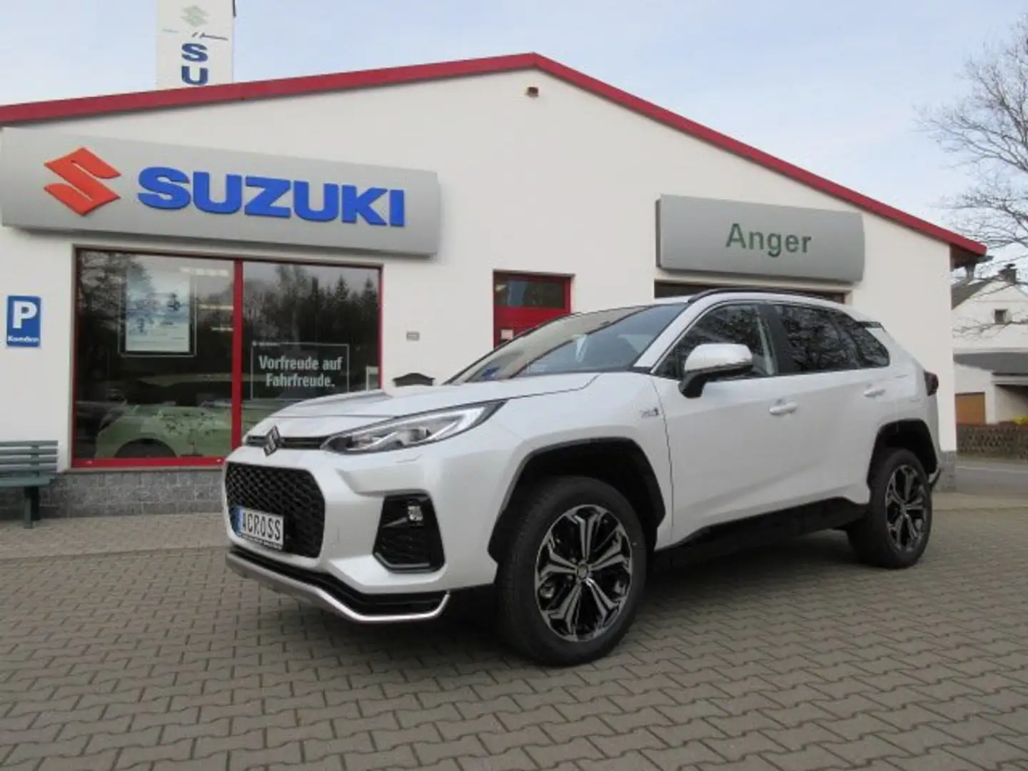 Suzuki Across PLUG-IN HYBRID Alb - 1