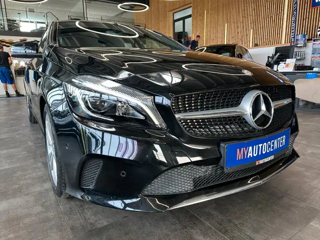 Mercedes-Benz A-Class view 3