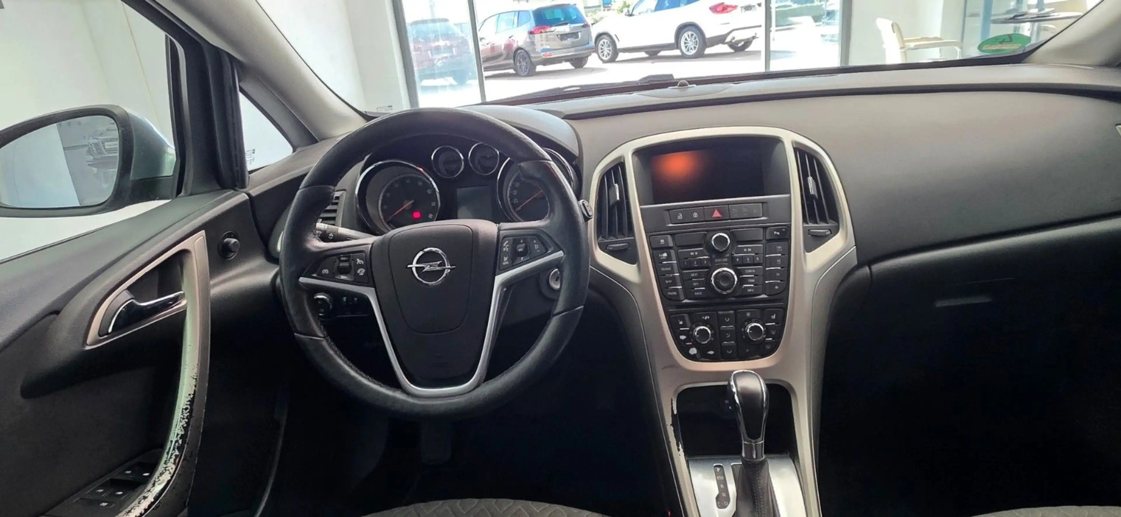 Opel Astra 1.4 Turbo Active Automatik TÜV 10/2028 — photo 11