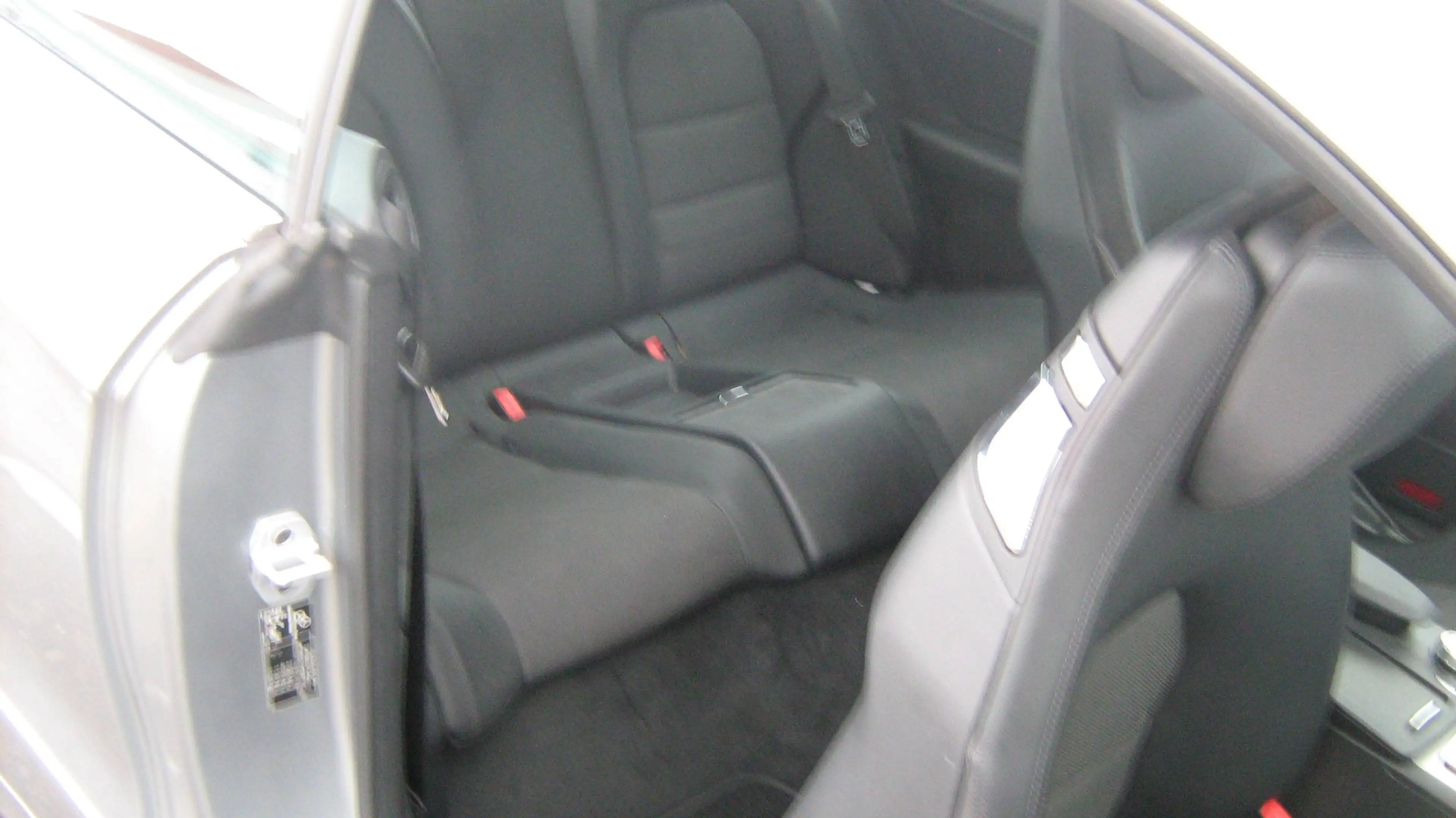 Mercedes-Benz E 350 E 350 CDI BlueEfficiency (207.323) — photo 14