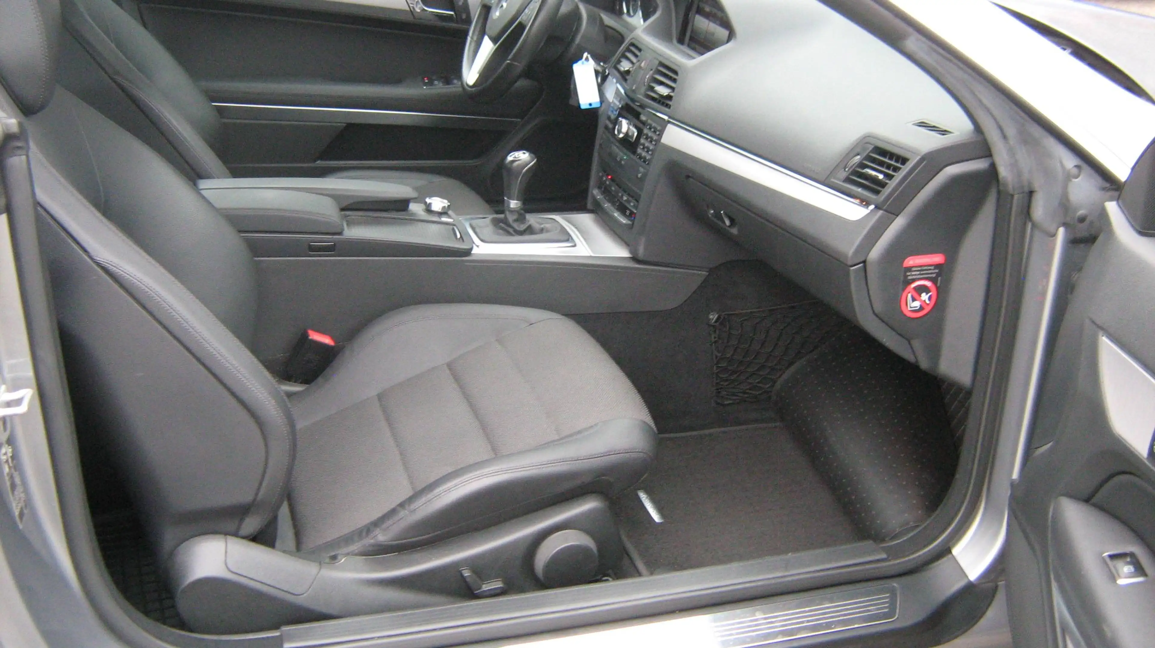 Mercedes-Benz E 350 E 350 CDI BlueEfficiency (207.323) — photo 11
