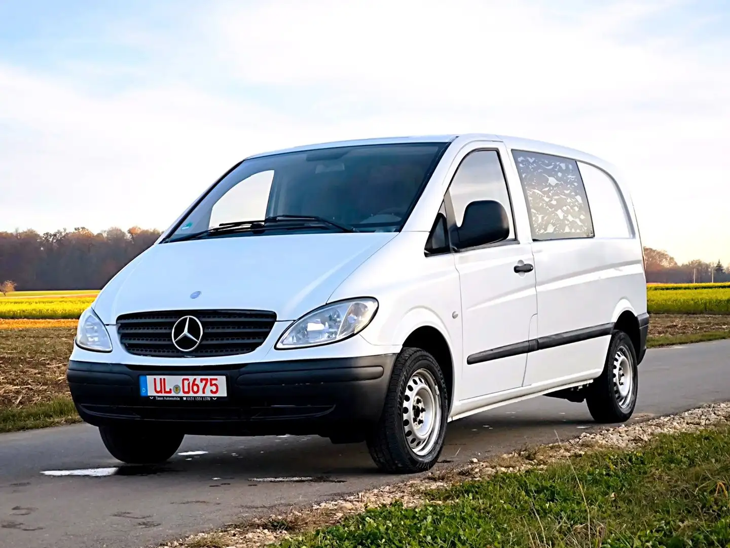 Mercedes-Benz Vito 109 CDI *TÜV NEU* *KD NEU* *AHK* Blanc - 1