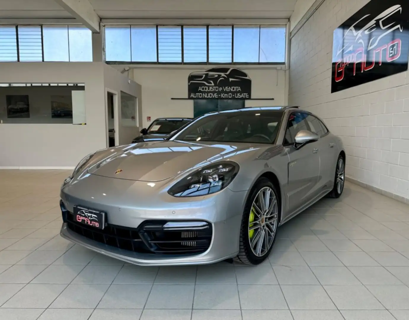 Porsche Panamera 2.9 4 E-Hybrid Sport Turismo *TETTO*SPORT CHRONO* Plateado - 1