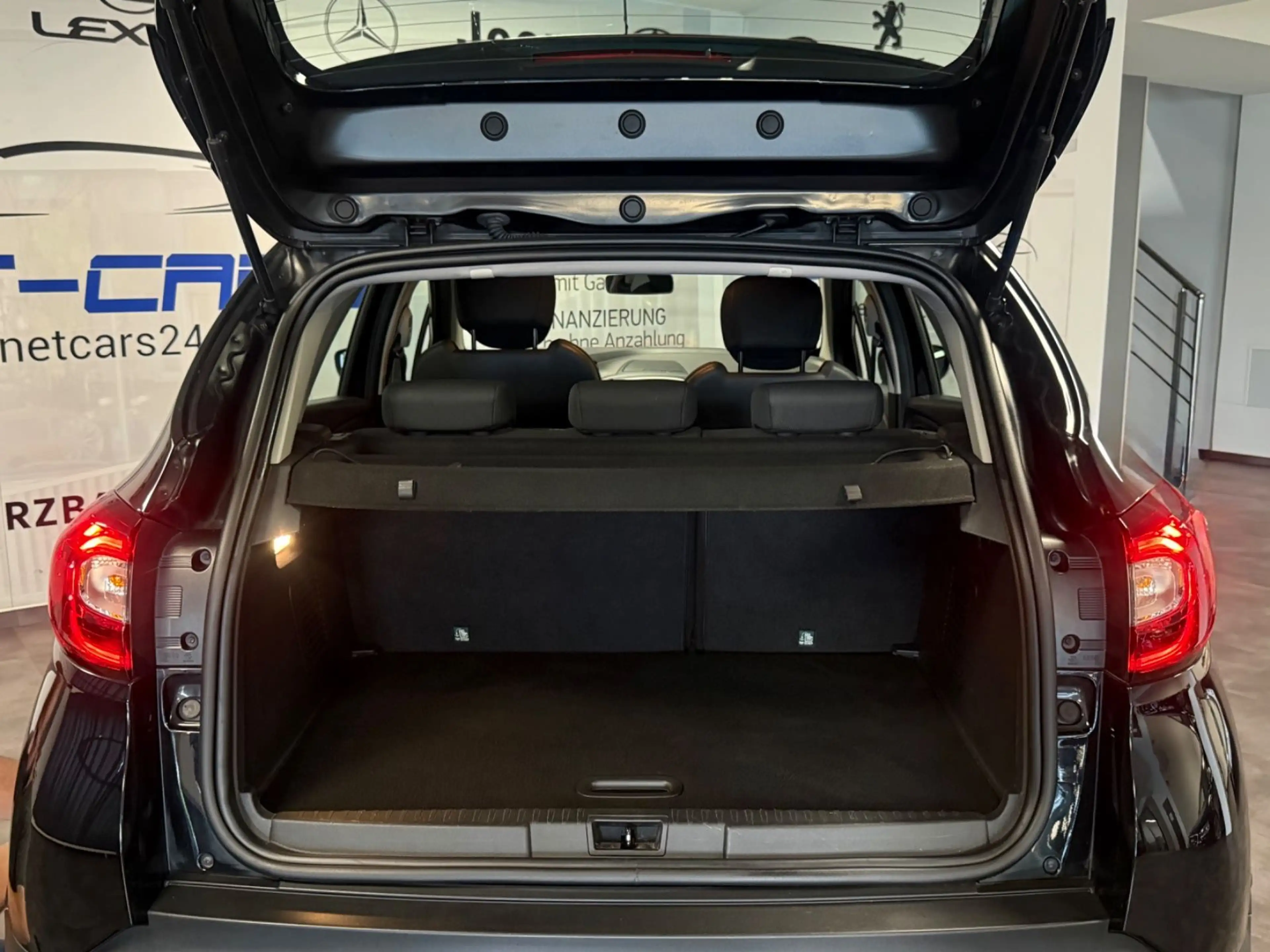 Renault Captur TCe 90 Life Klima*Tempomat*PDC*LED* — photo 14