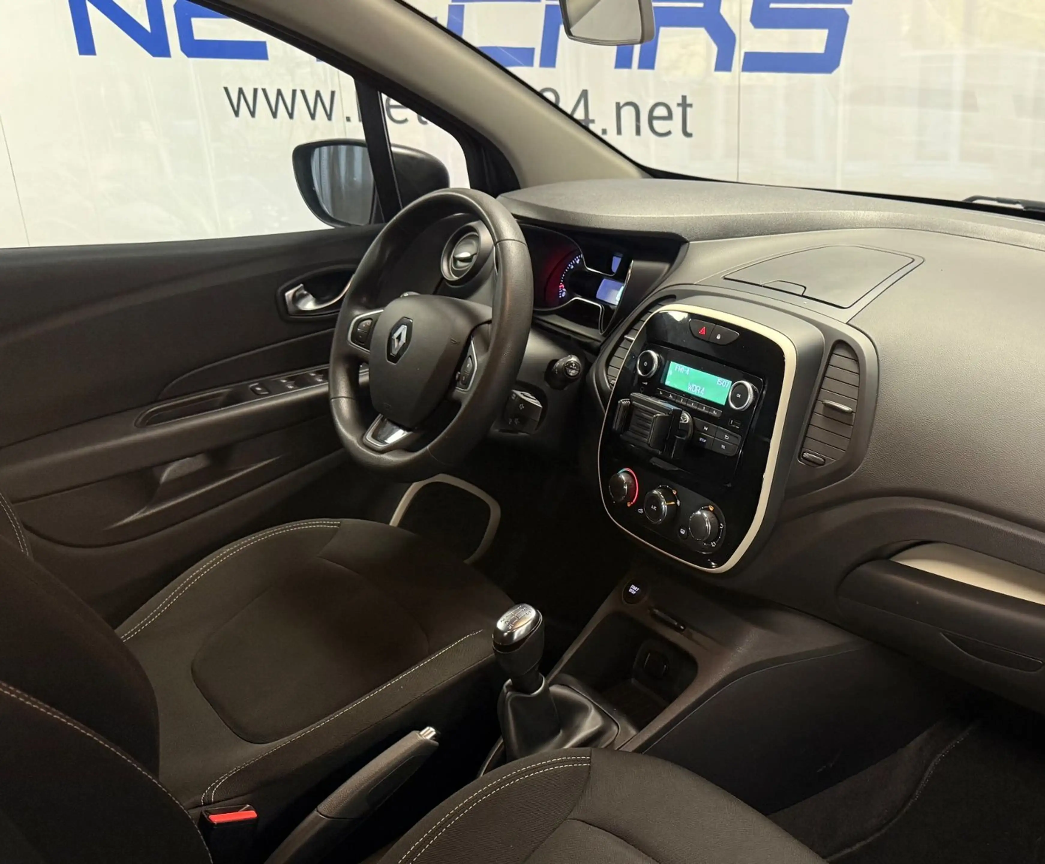 Renault Captur TCe 90 Life Klima*Tempomat*PDC*LED* — photo 3