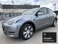 Tesla Model Y Rear-Wheel Drive Plateado - thumbnail 4