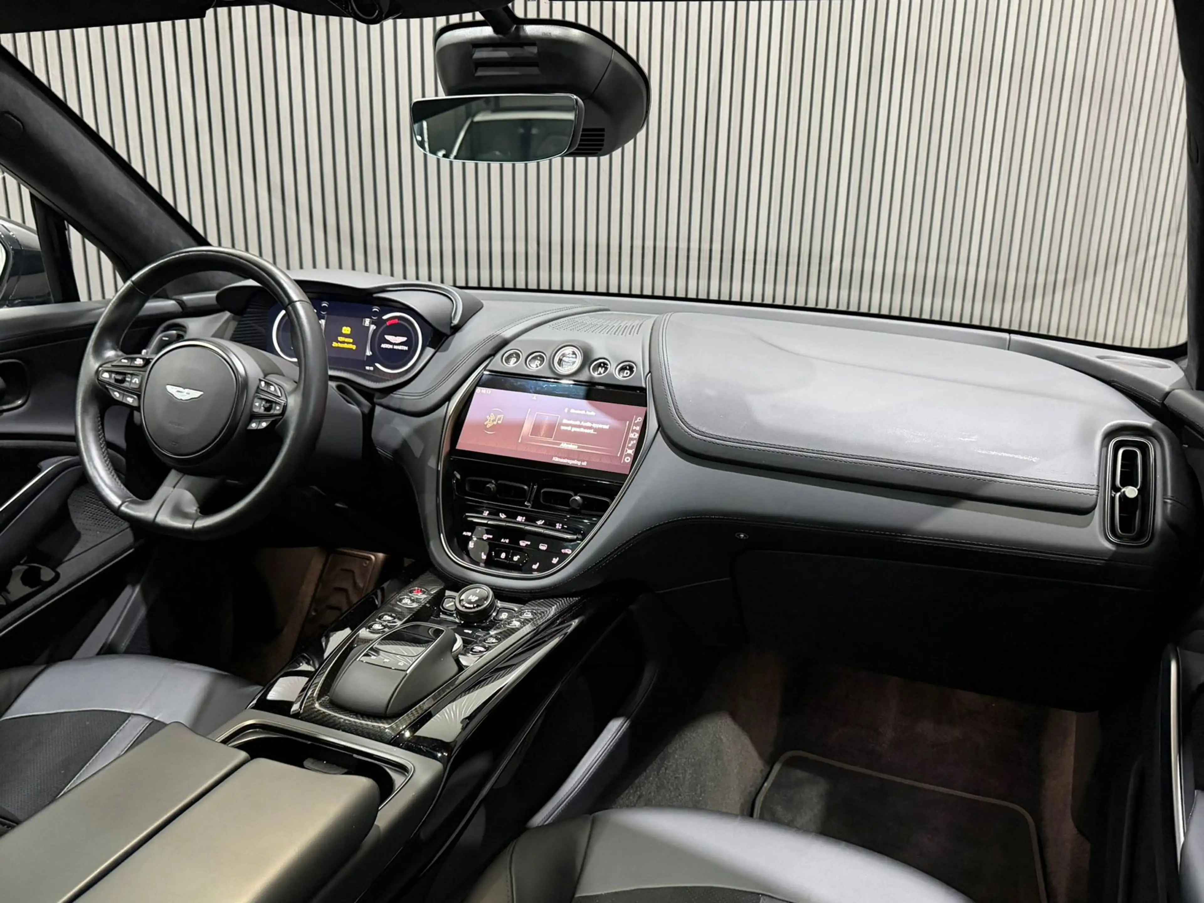 Aston Martin DBX 4.0 V8 707 — photo 5