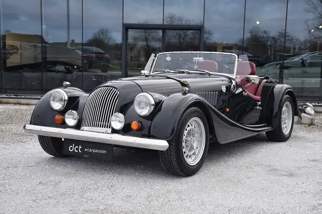 Morgan Plus 8 RHD