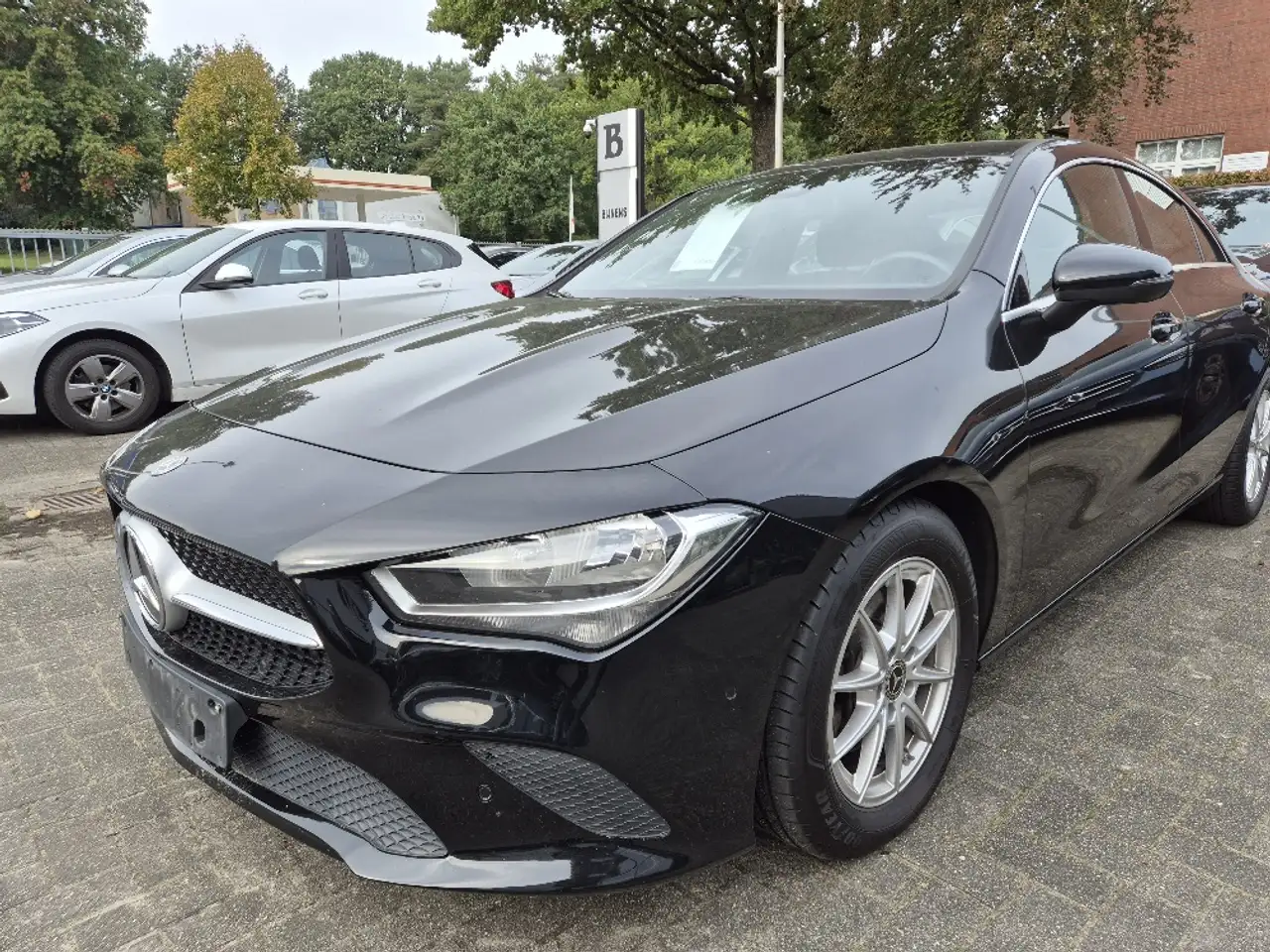 Mercedes-Benz CLA 180