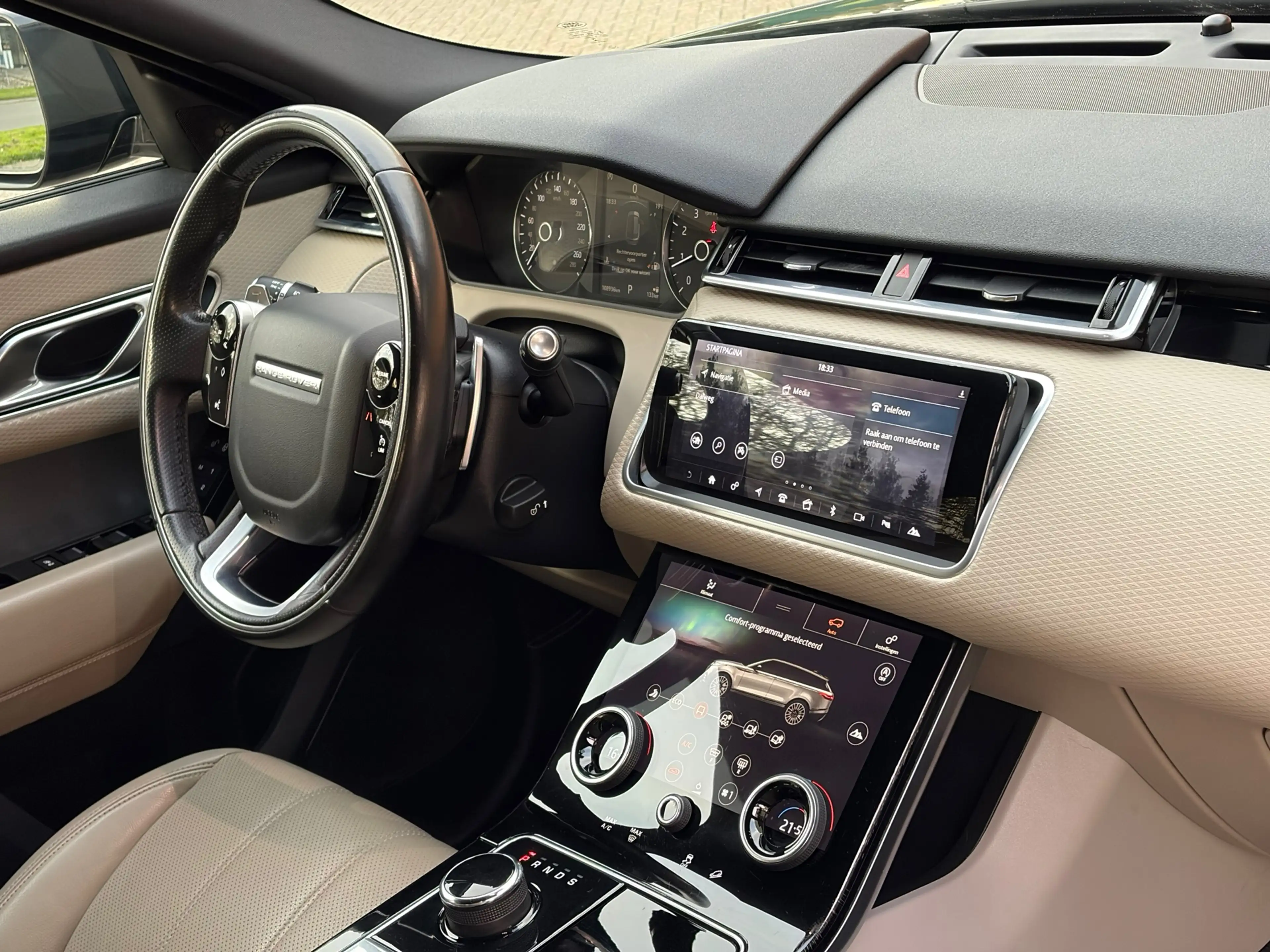 Land Rover Range Rover Velar 2.0 Turbo AWD Meridian Memory Leer Carplay Camera — photo 4